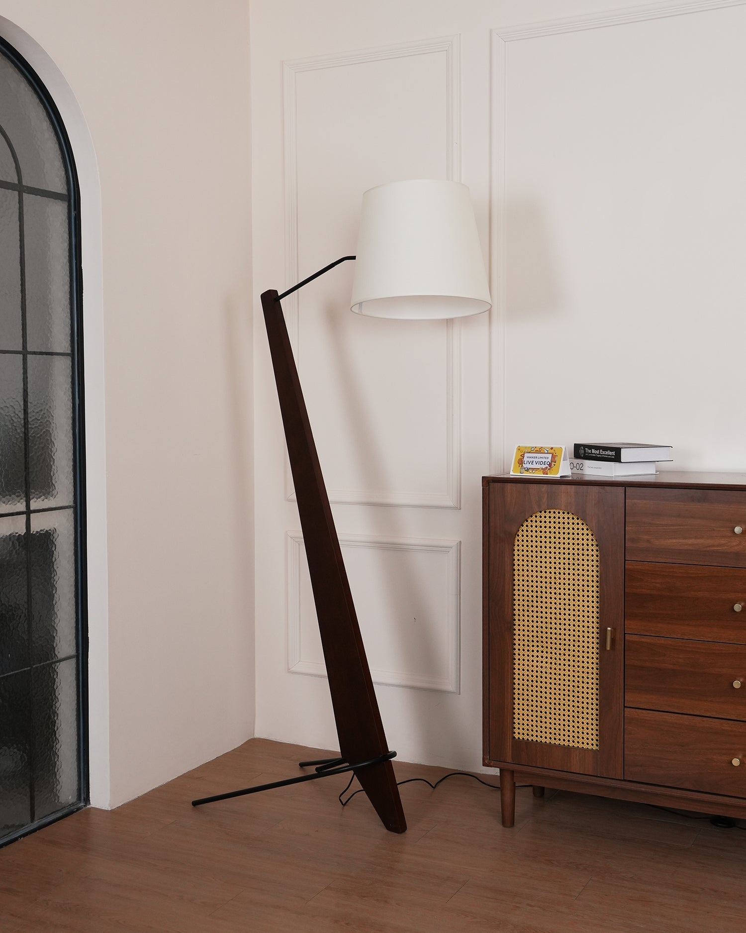 Vyran Wood Fabric Floor Lamp