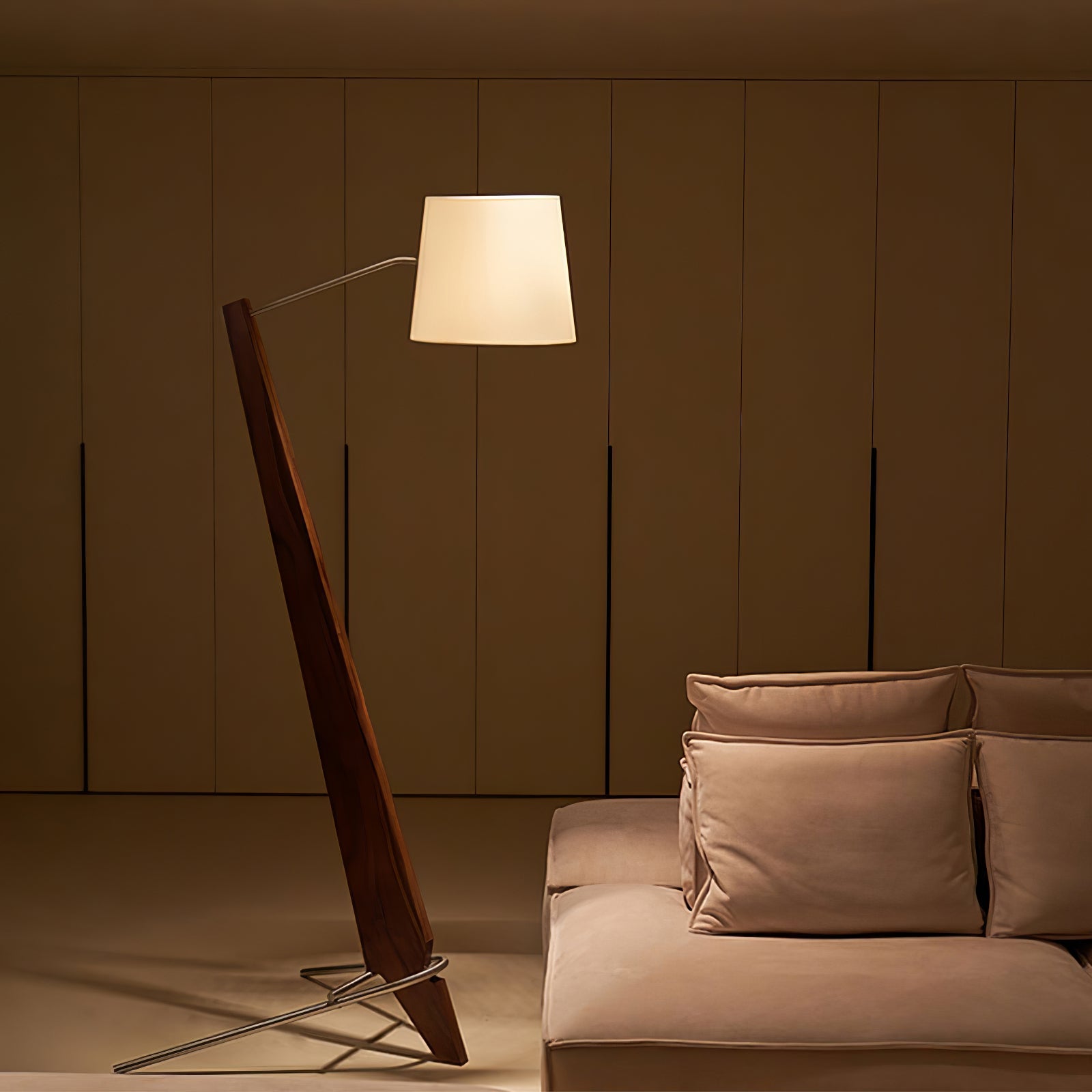 Vyran Wood Fabric Floor Lamp