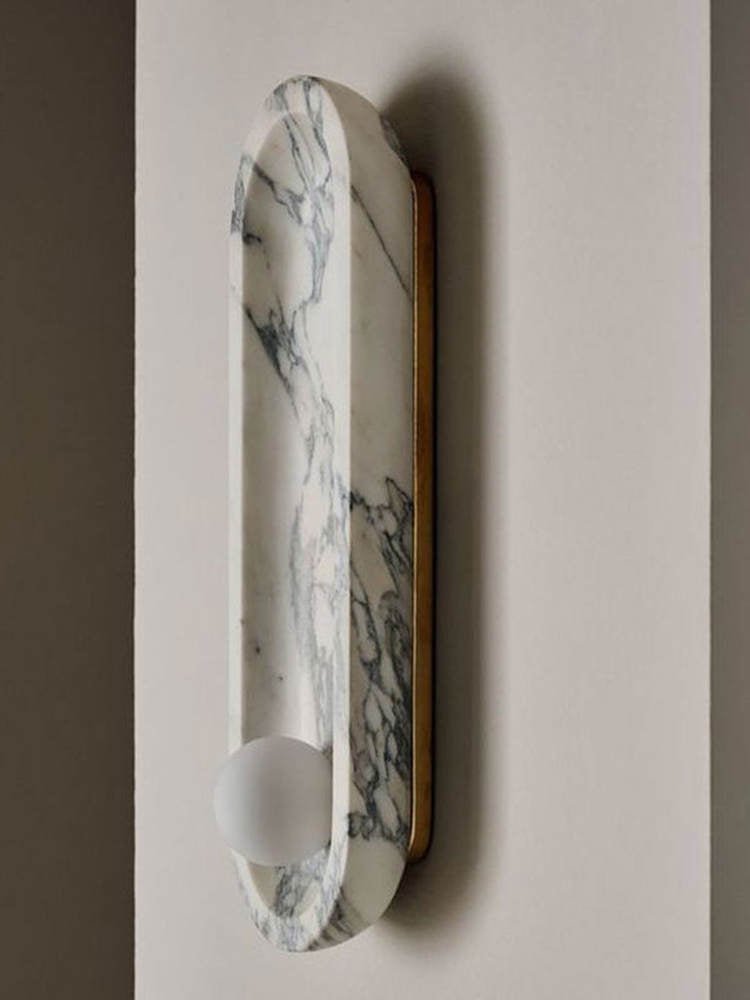 Pith Elegant Metal Wall Lamp