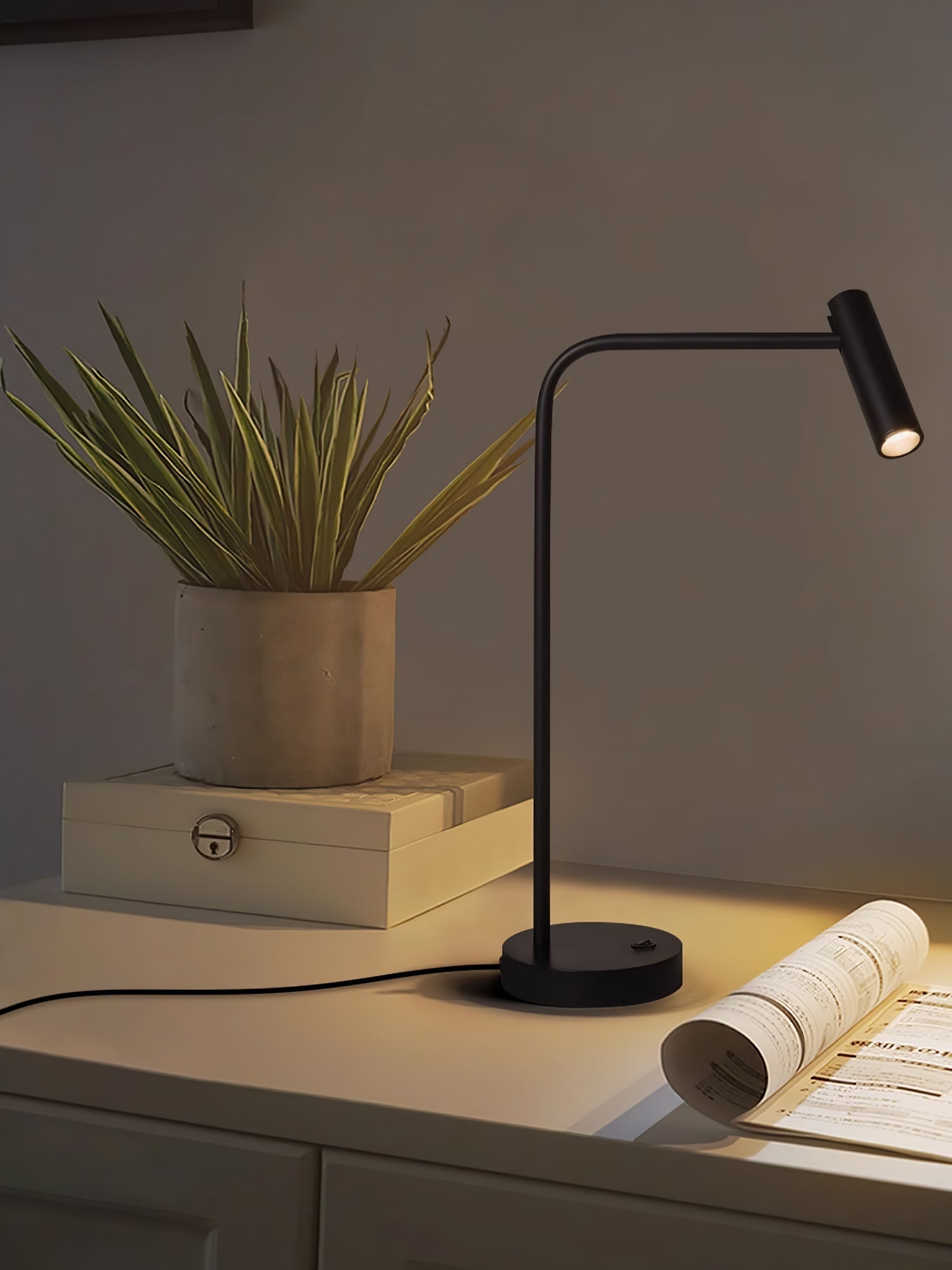 Lumice Miniamlist Table Lamp - Neutral Decor