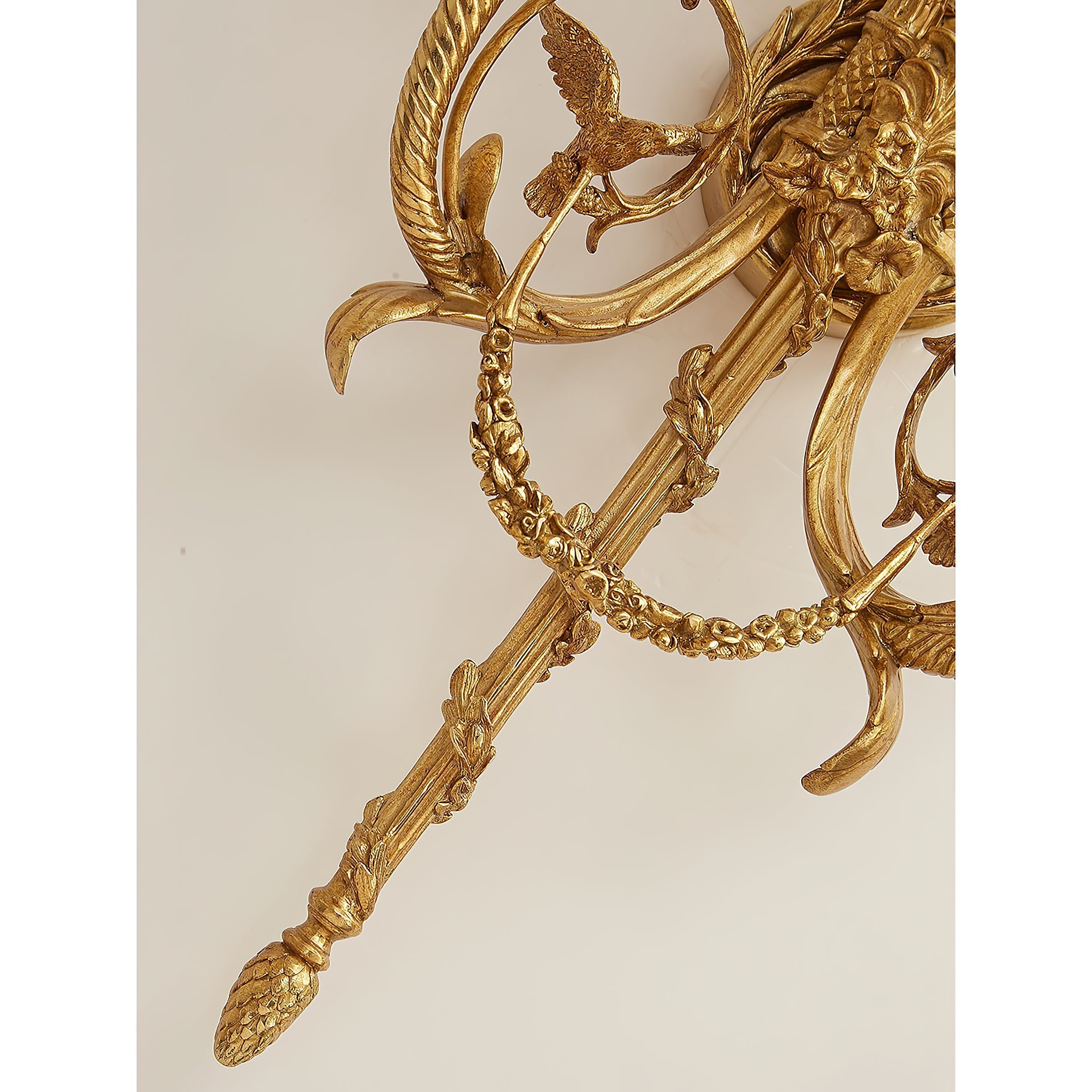 Leopold Wall Lamp