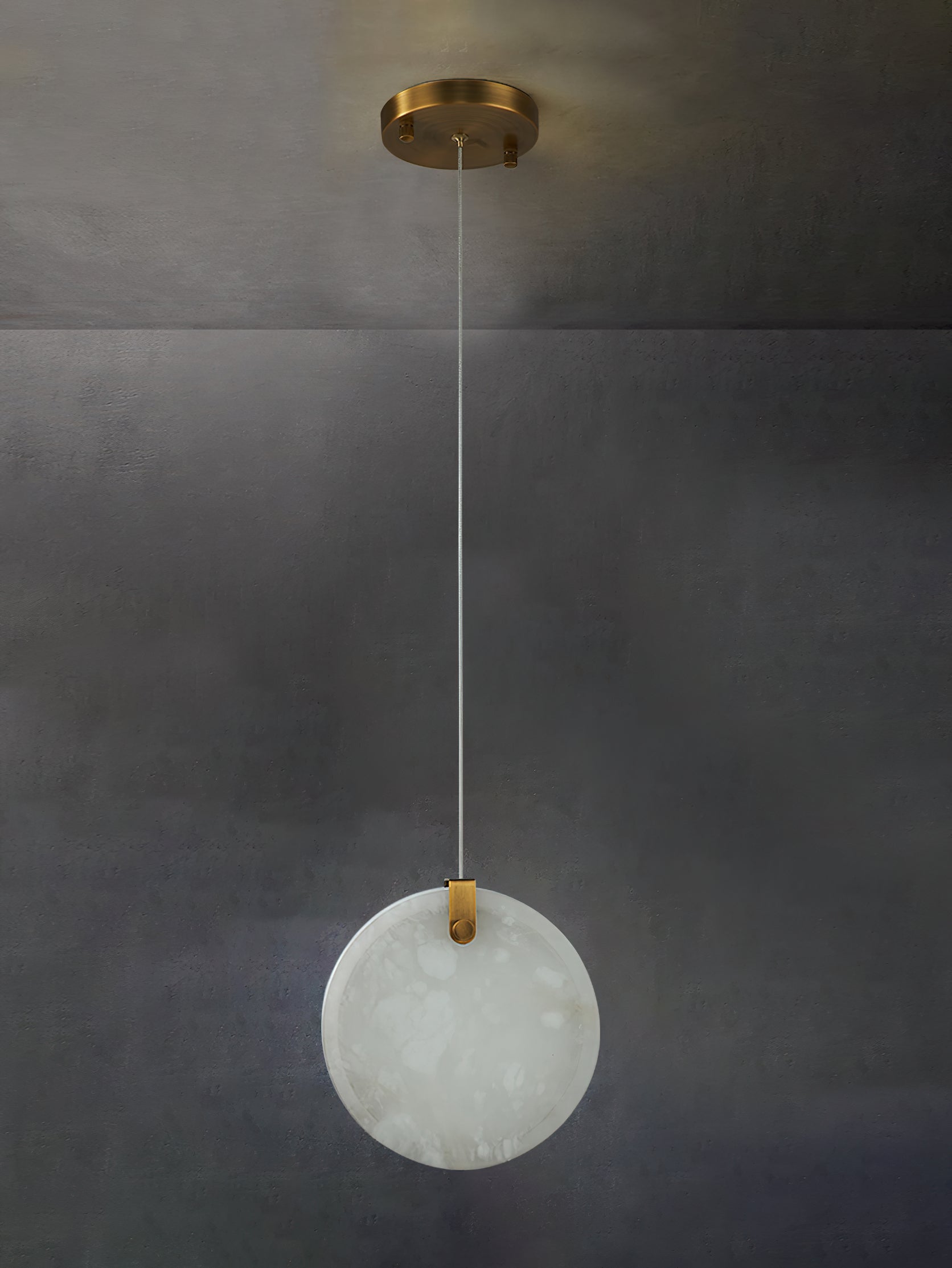 Nivaine Alabaster Pendant Light