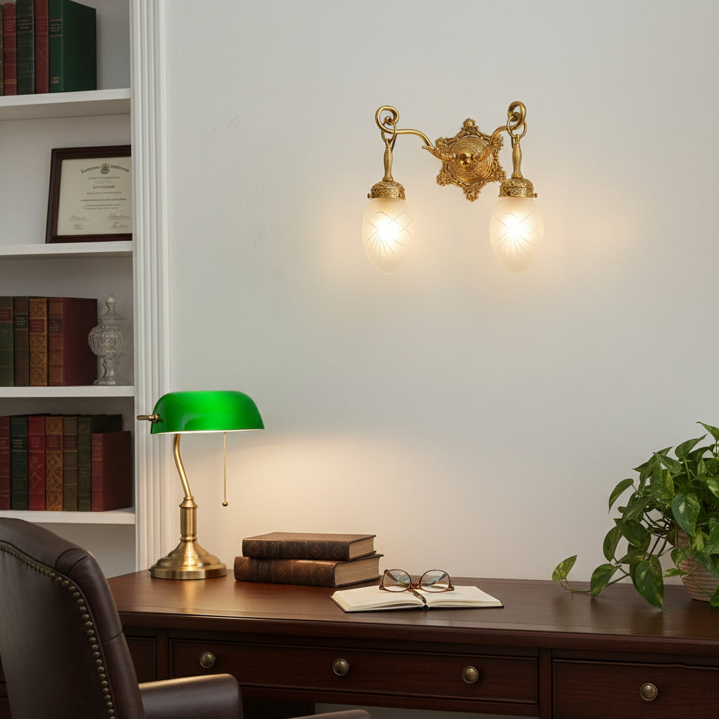 Varessa Classic Wall Lamp