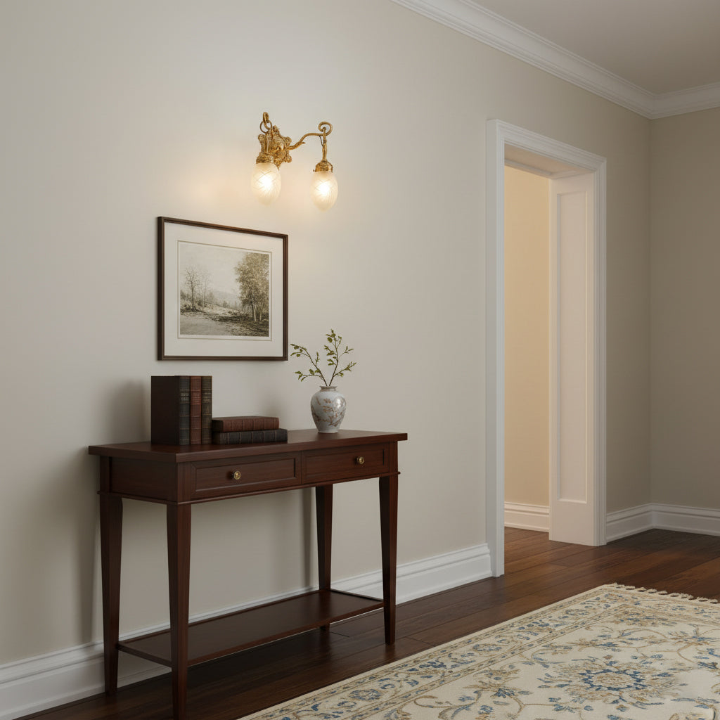 Varessa Classic Wall Lamp