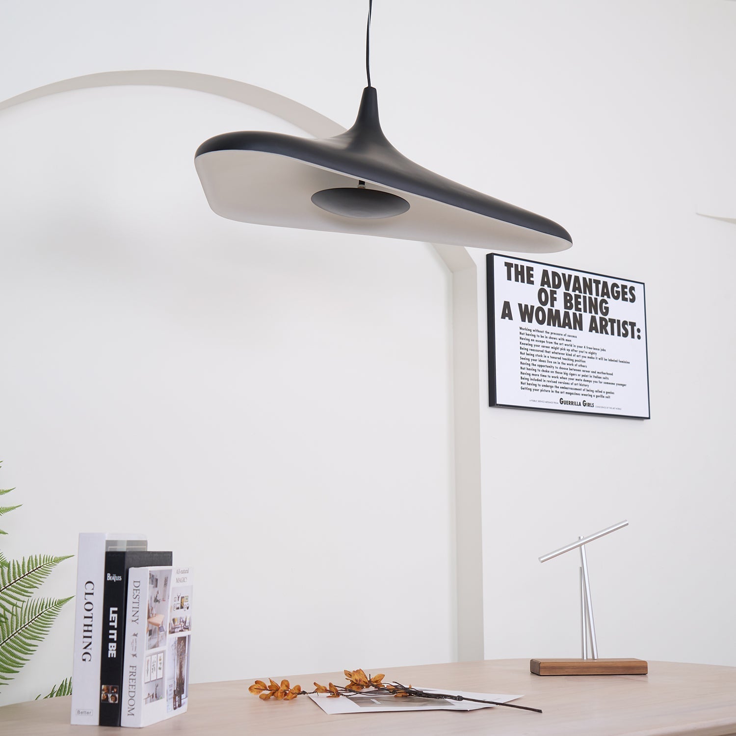Noctis Soleil Noir Pendant Lamp