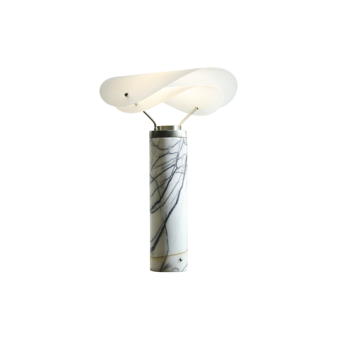 Lioraraine Table Lamp