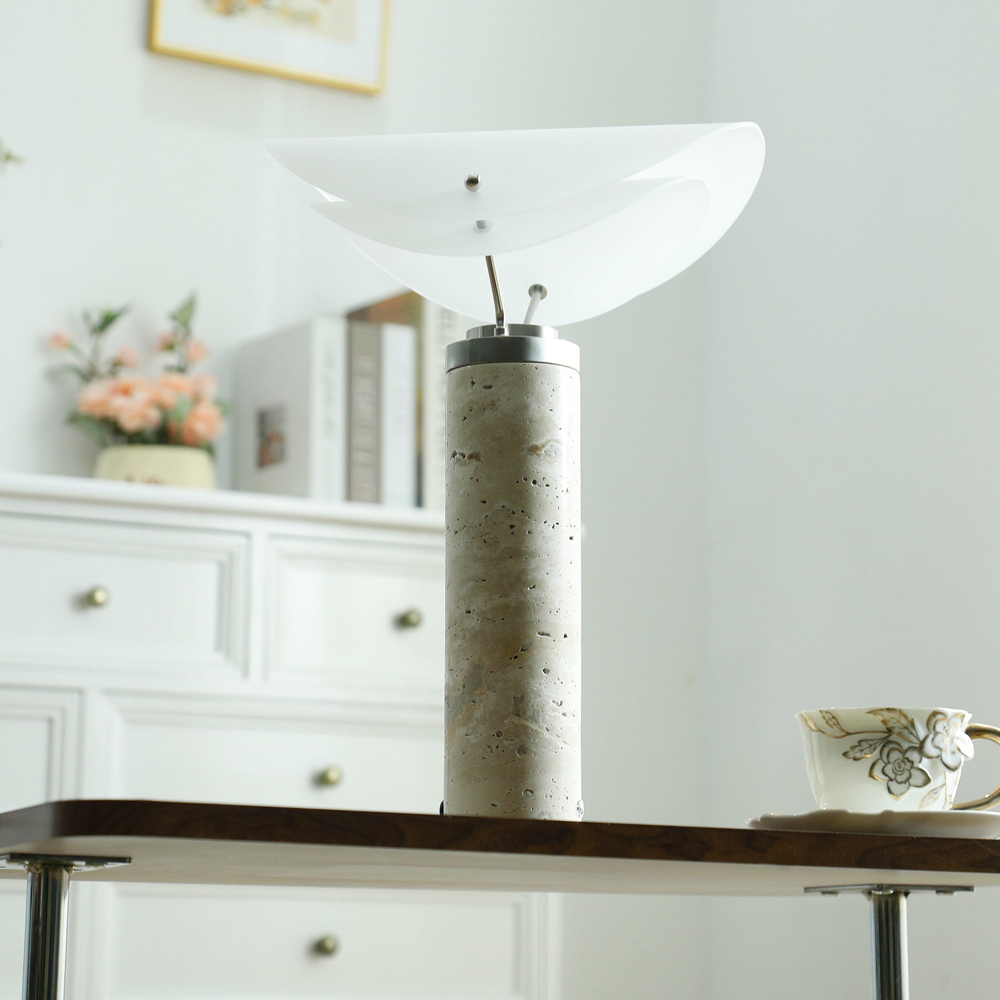 Lioraraine Table Lamp
