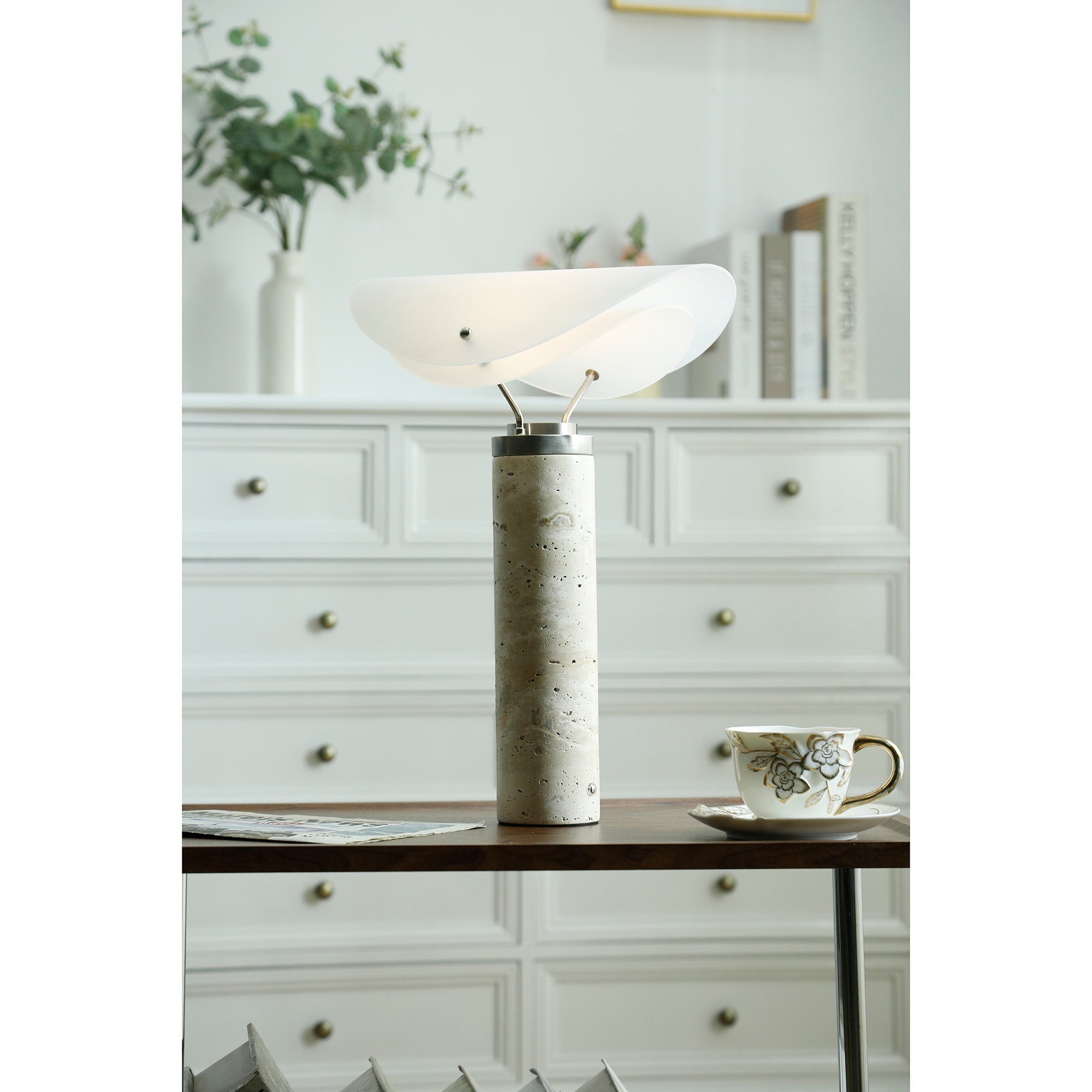 Lioraraine Table Lamp