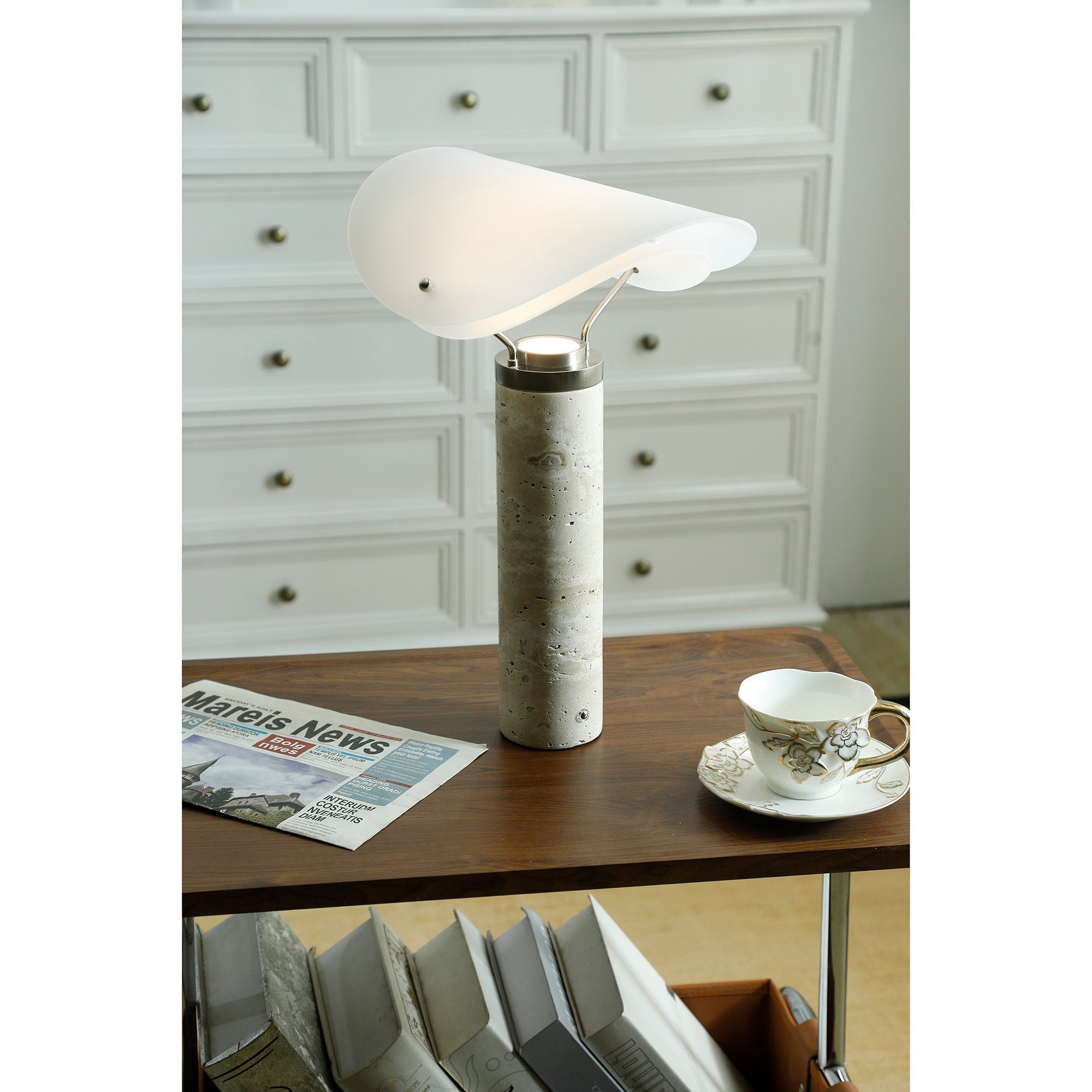 Lioraraine Table Lamp