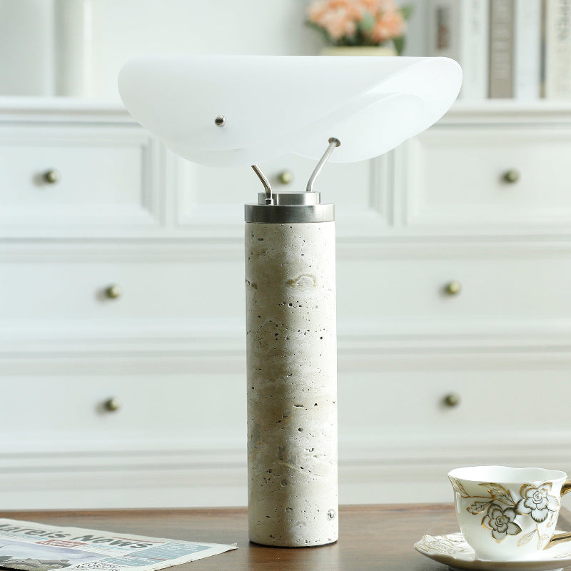 Lioraraine Table Lamp