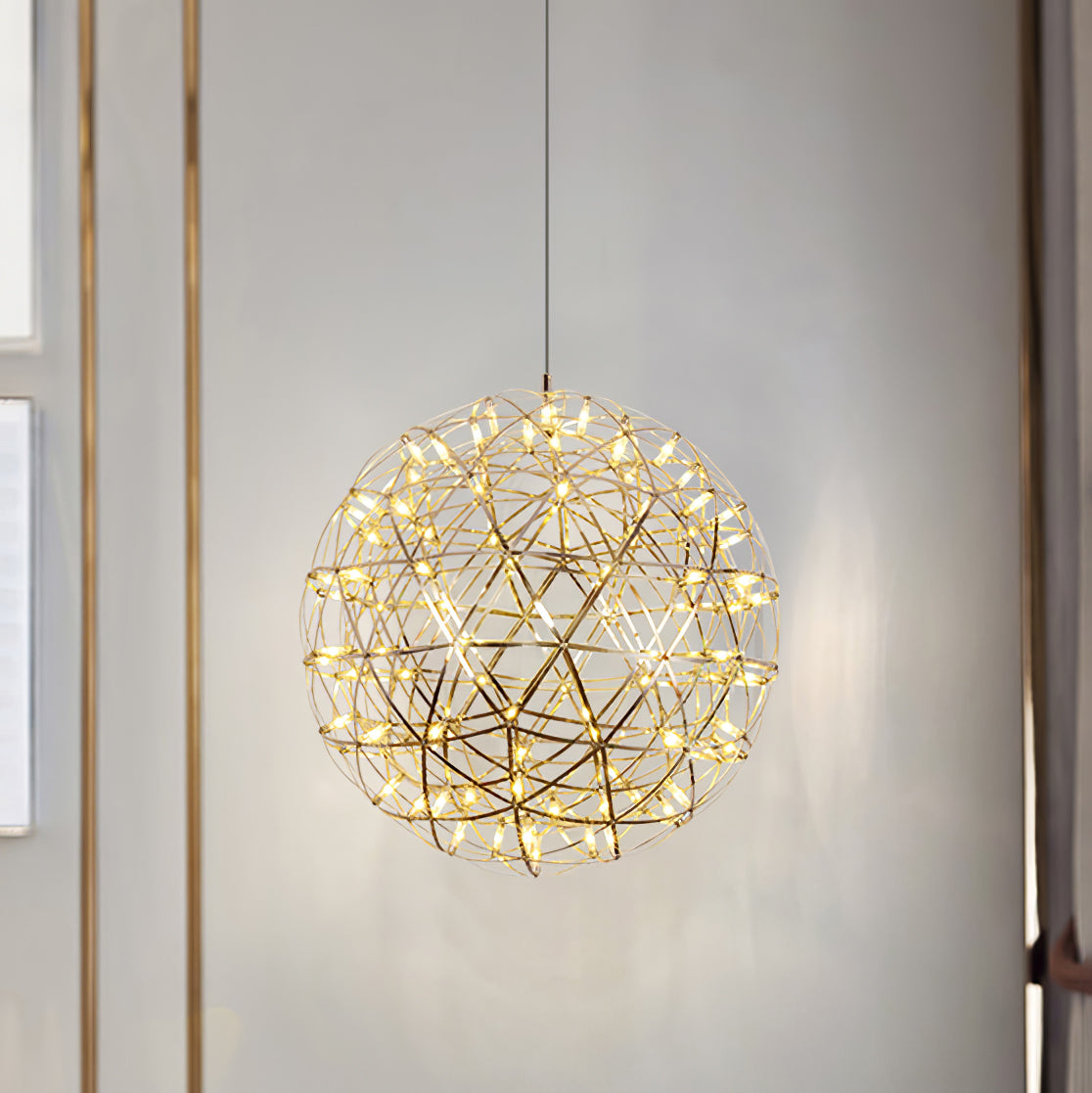 Sylvarin Gold Spark Ball Pendant Light