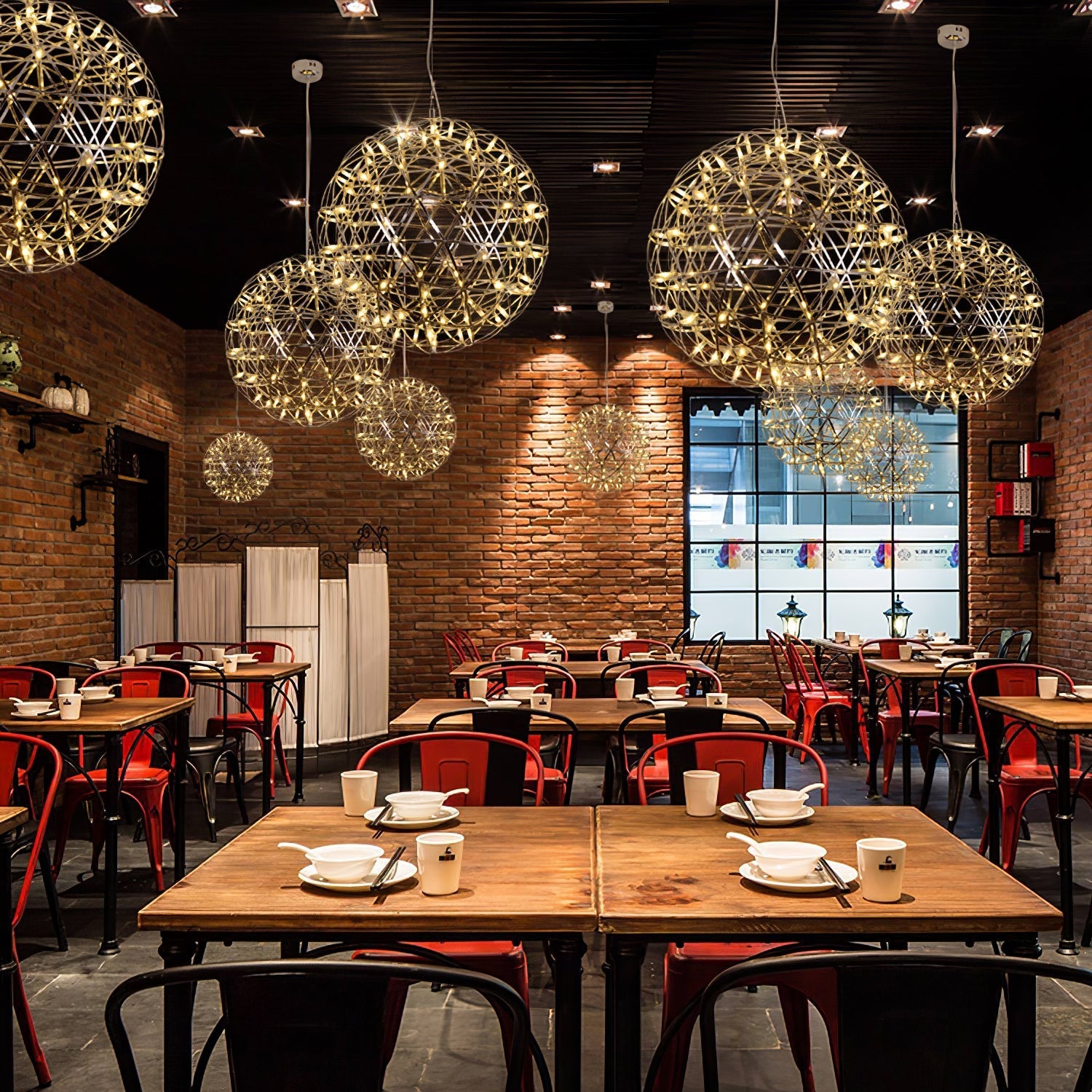 Delcourt Silver Spark Ball Pendant Light