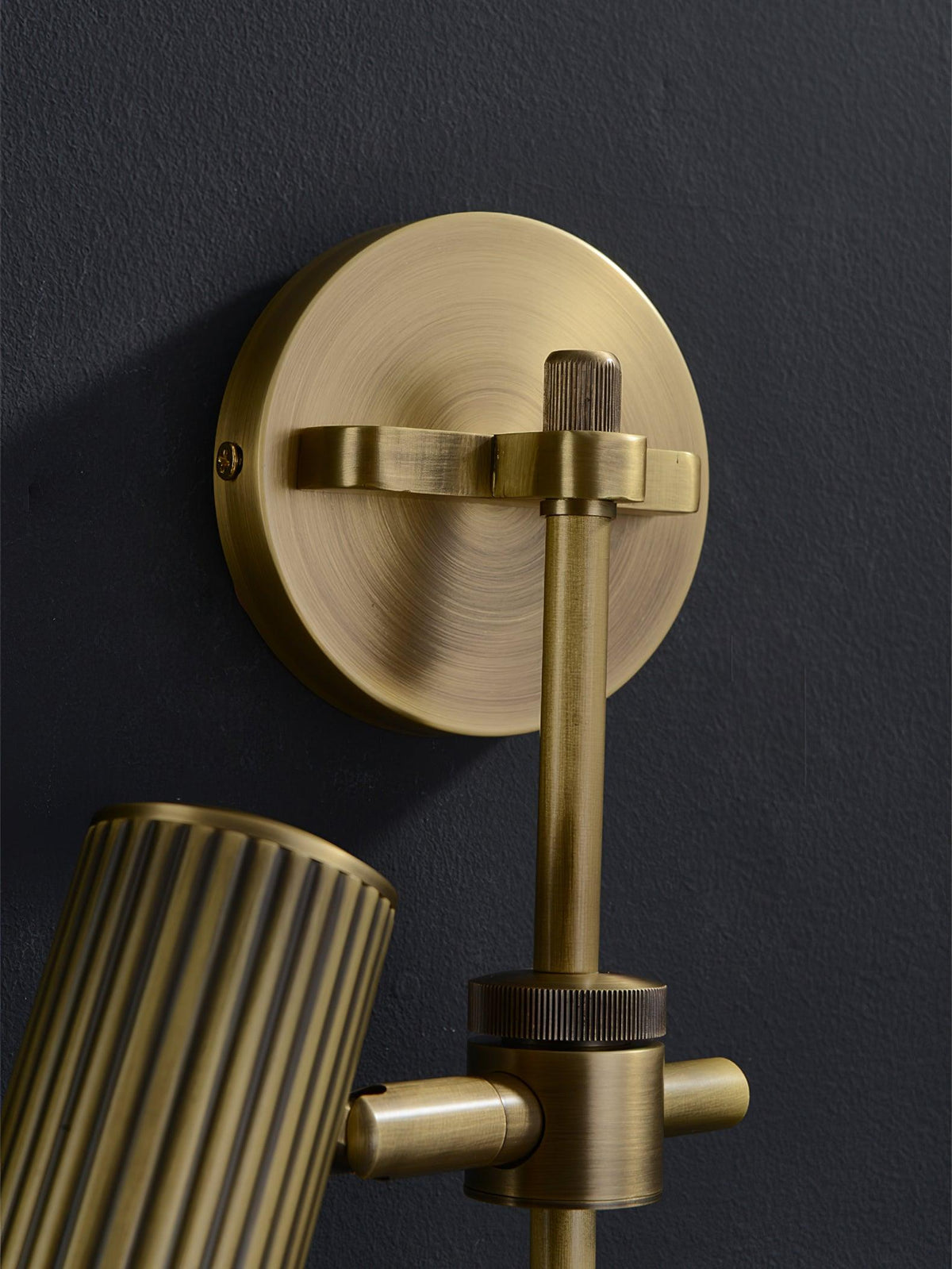 Ormondford Rail Plug-in Wall Light