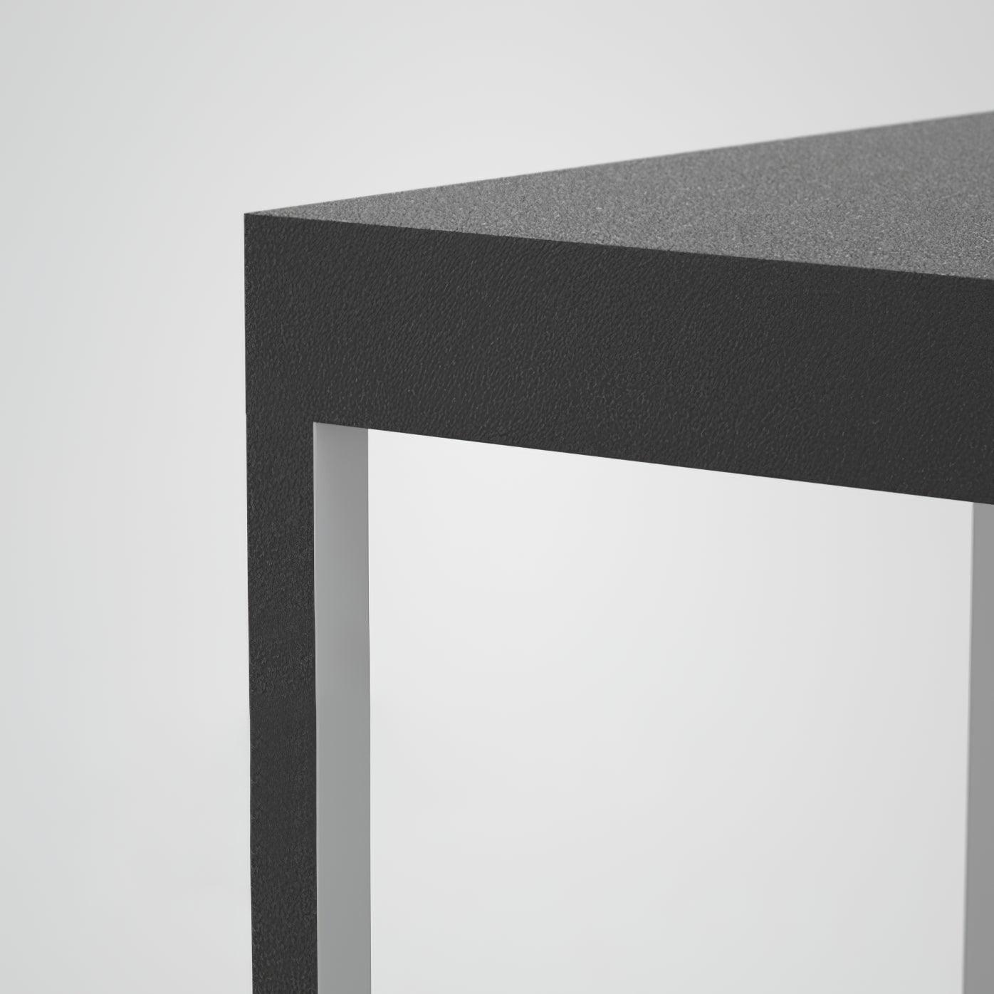 Nolant Outdoor Light