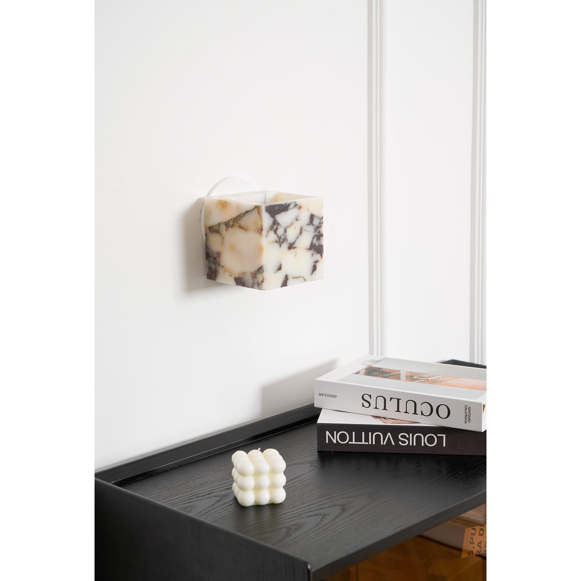 Neranina Marble Wall Lamp