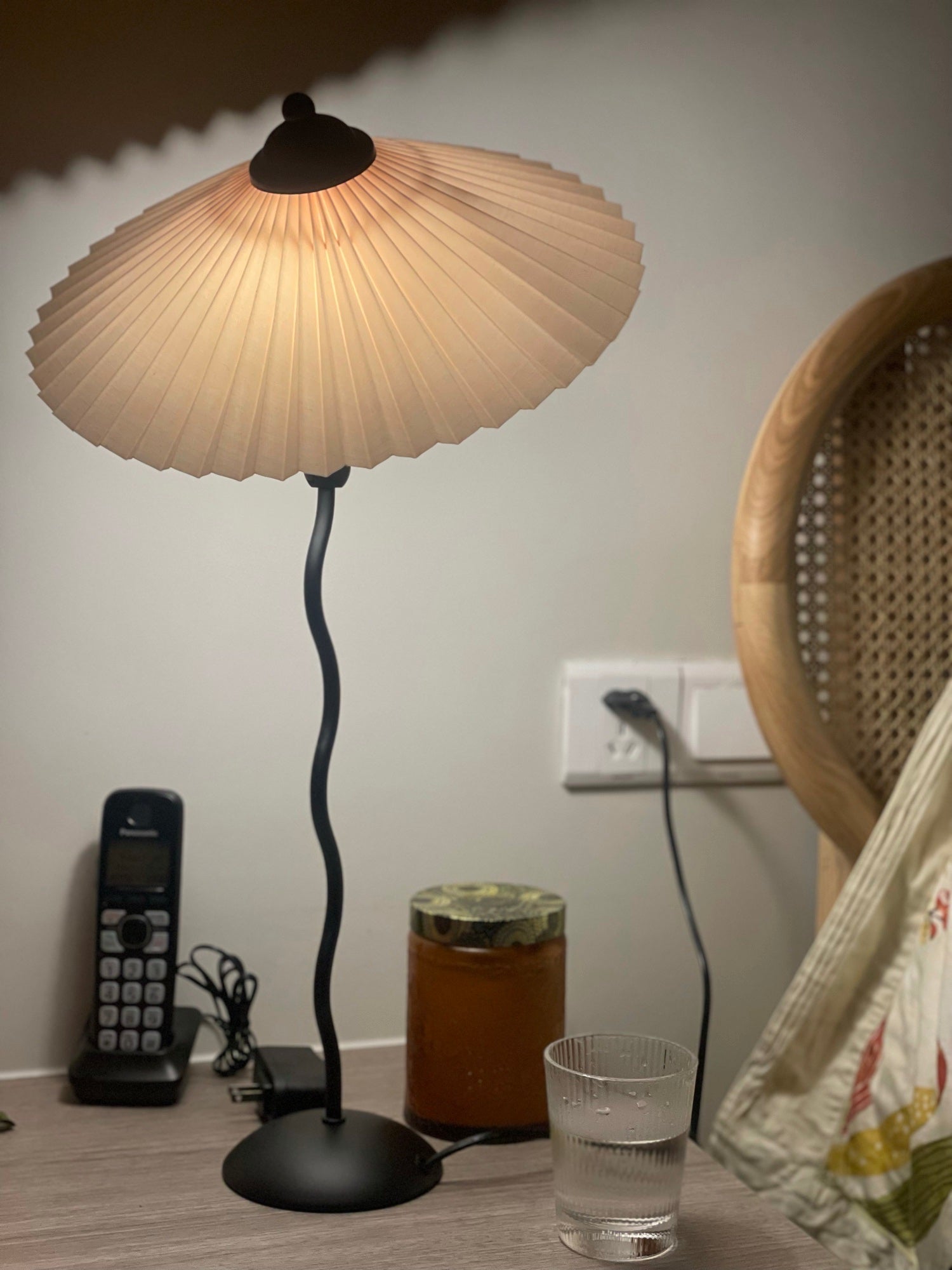Vioro Fabric Table Lamp