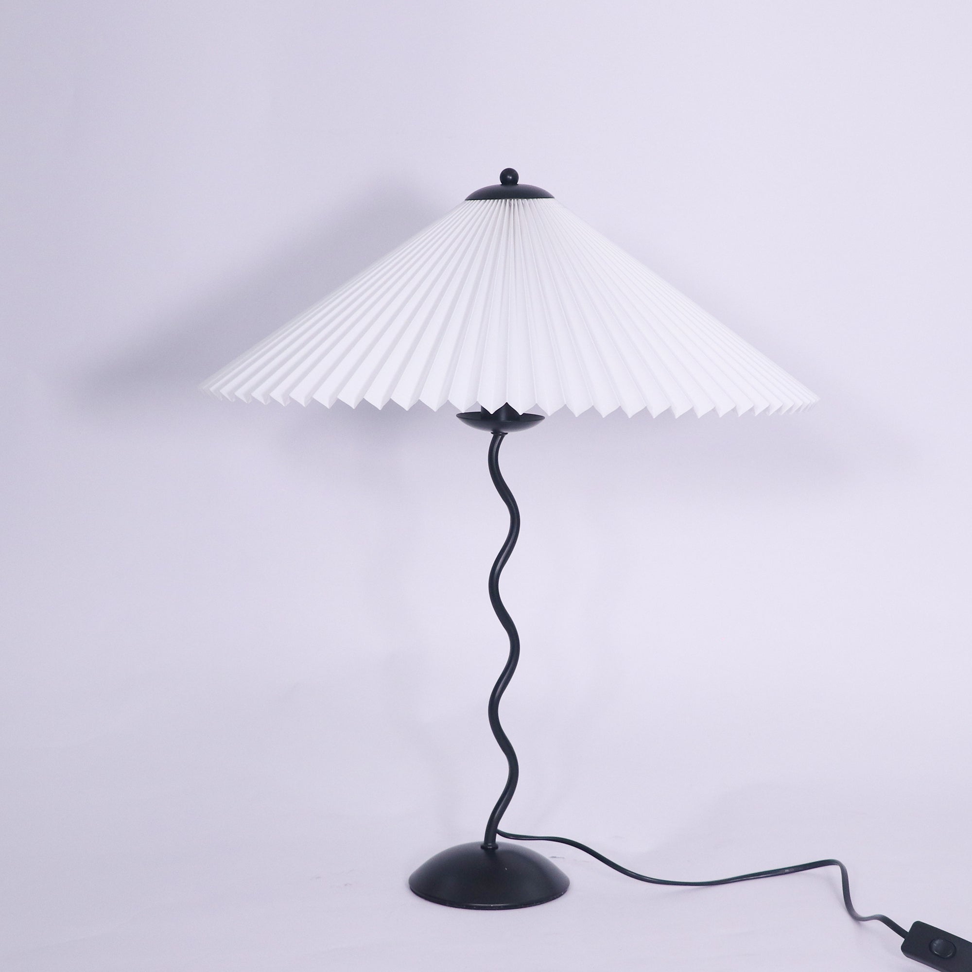 Vioro Fabric Table Lamp