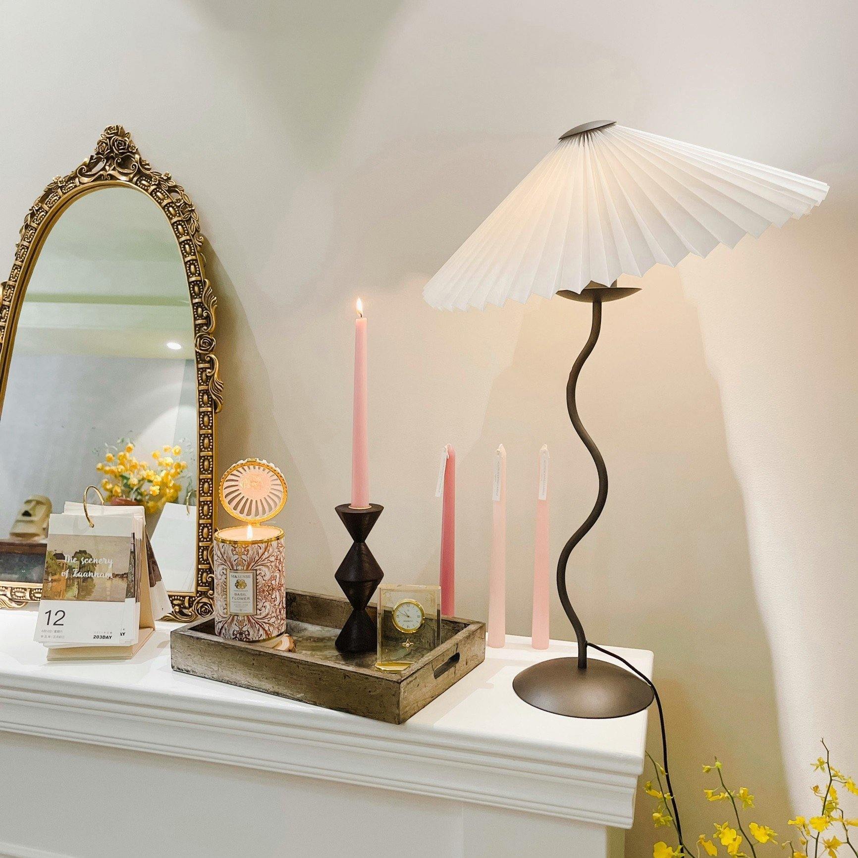 Vioro Fabric Table Lamp
