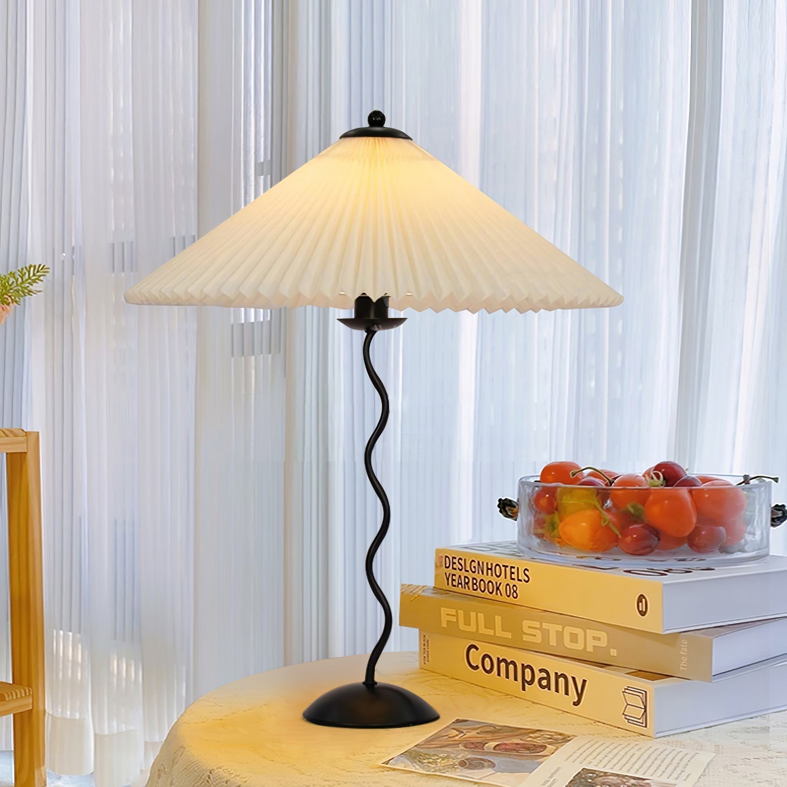 Vioro Fabric Table Lamp