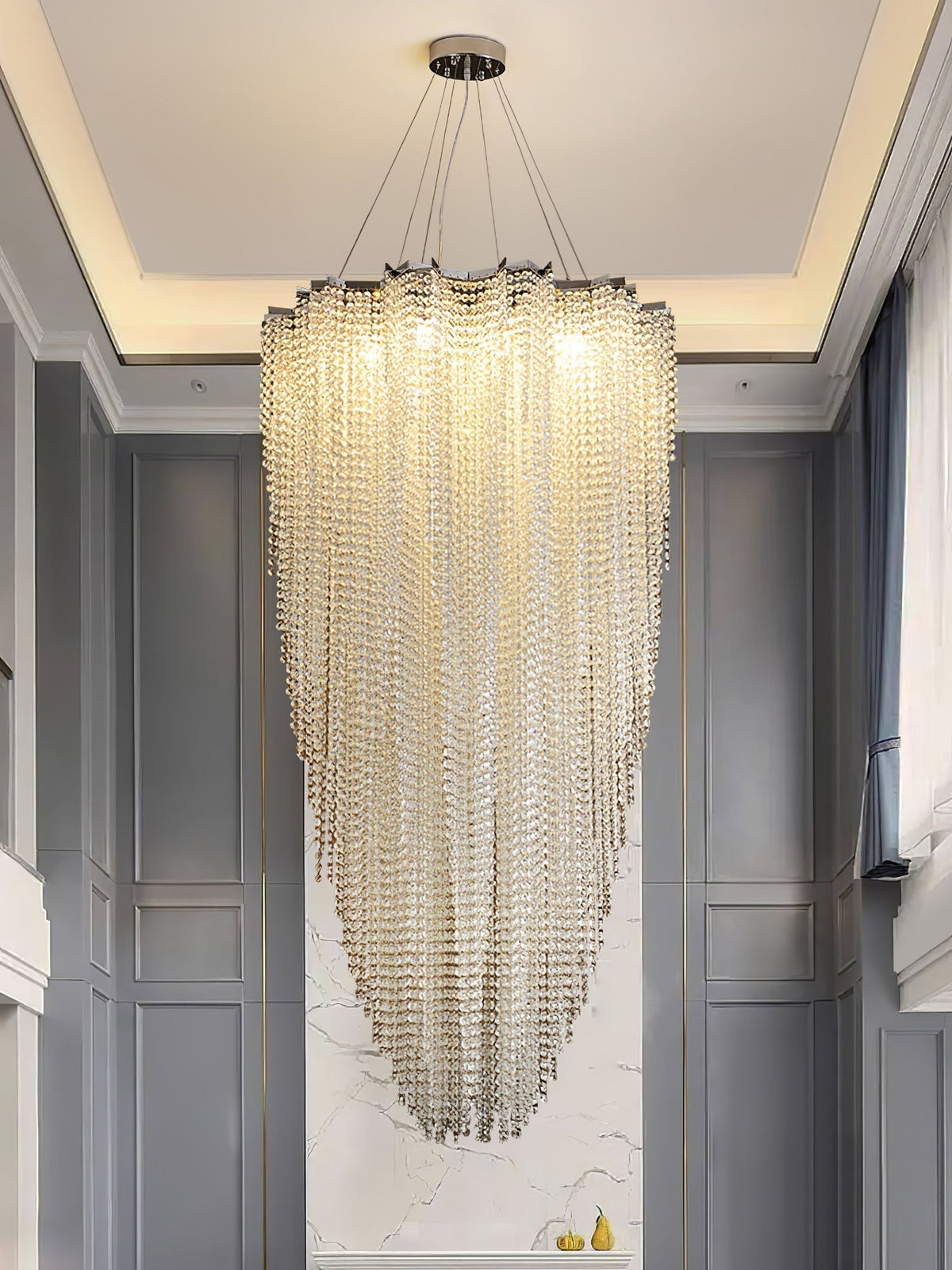 Zashayra Crystal Column Chandelier