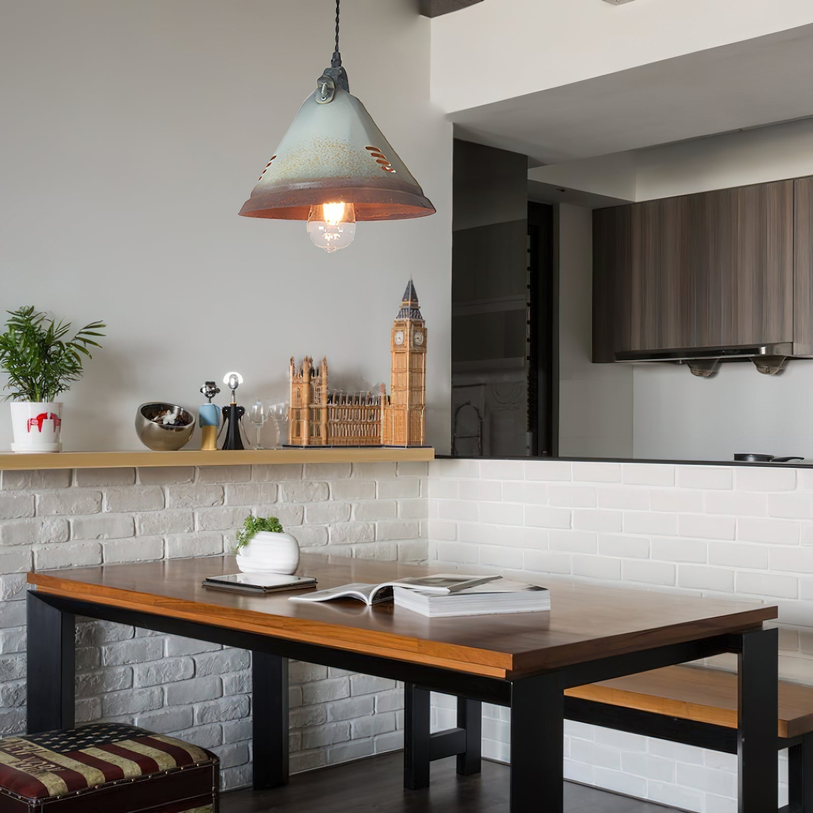 Rivoaine Pendant Light