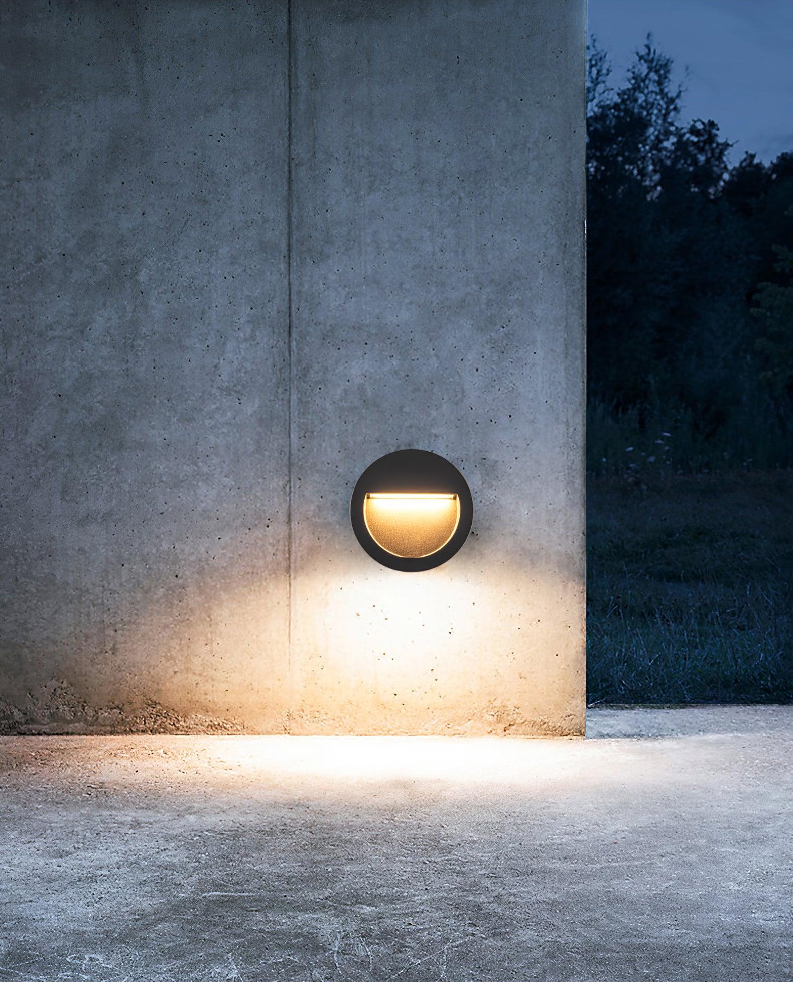 Veo Acrylic Minimalist Wall Lamp