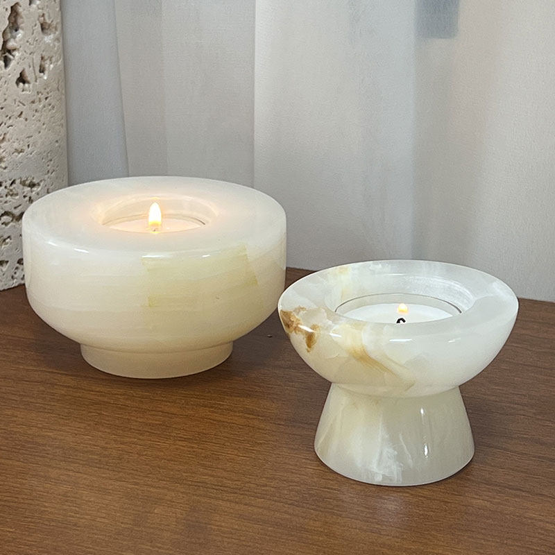 Nerinise Stone Halo Candle Holder Set