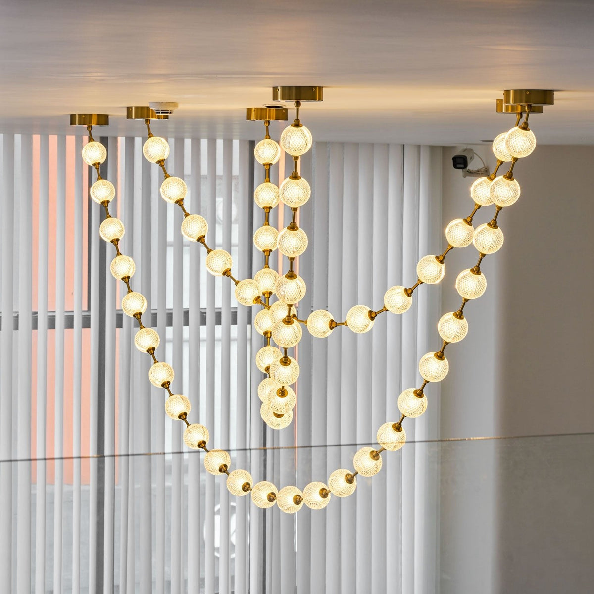 Lindencourt Strand Necklace Chandelier