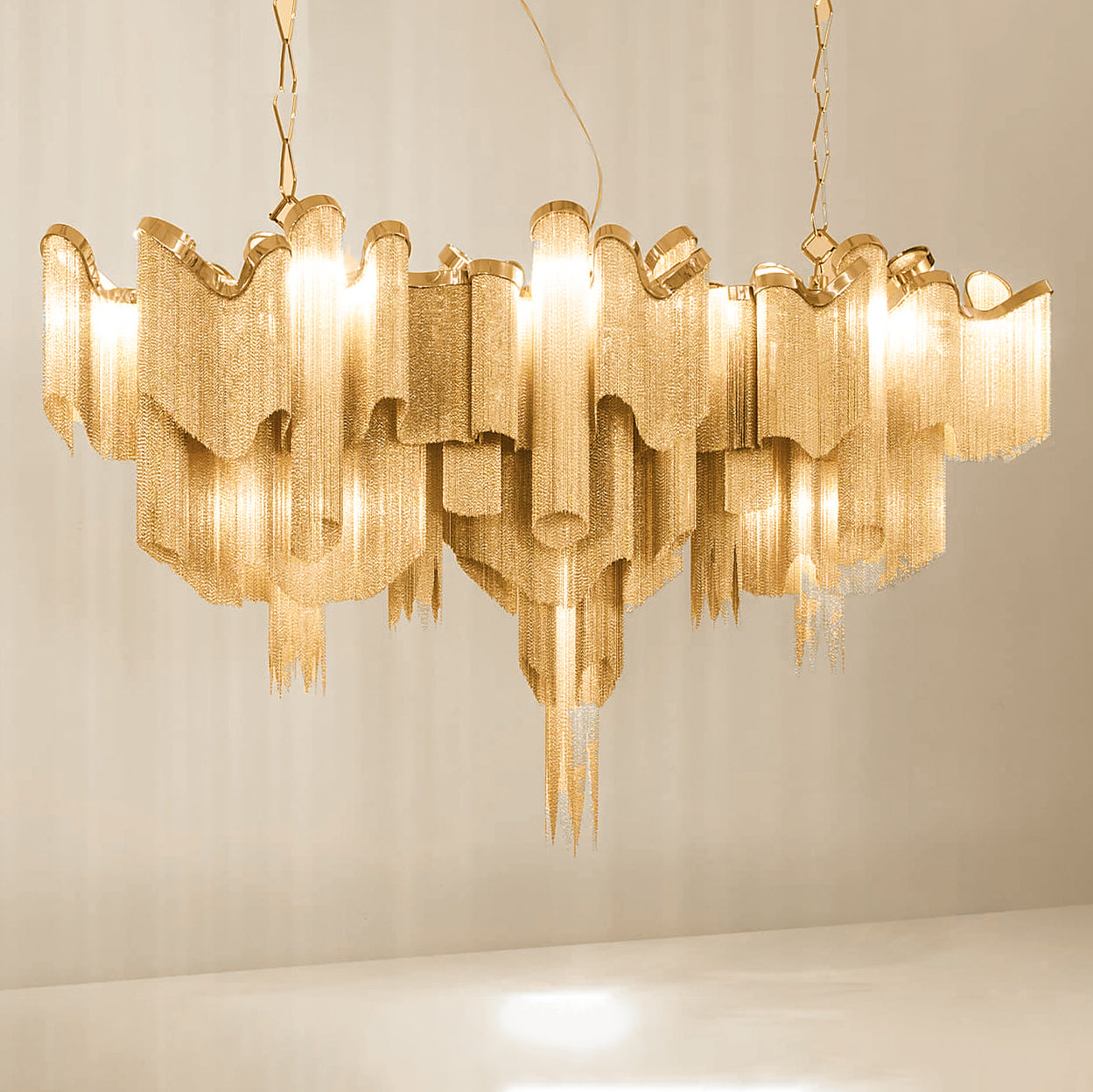 Noririne Stream Chain Chandelier