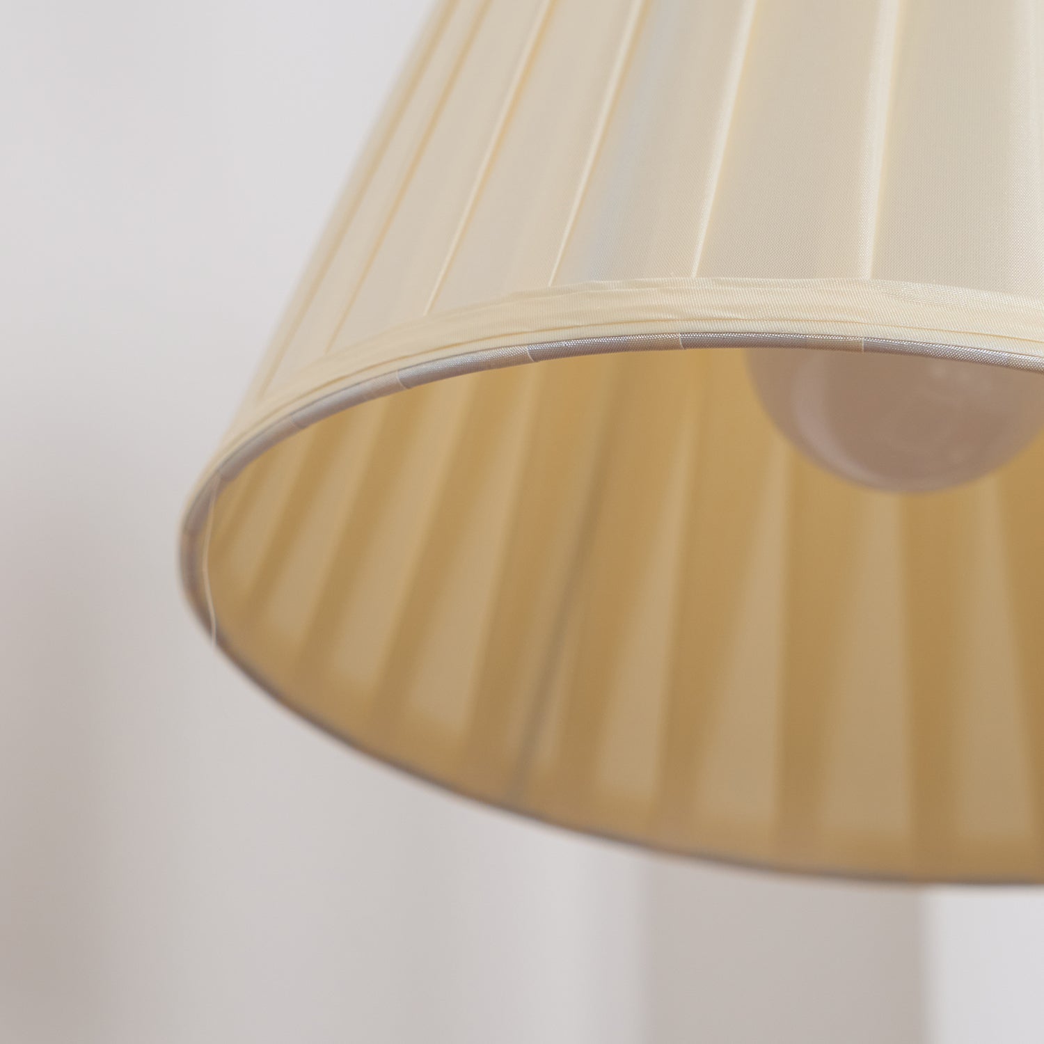 Avenuora Vintage Table Lamp