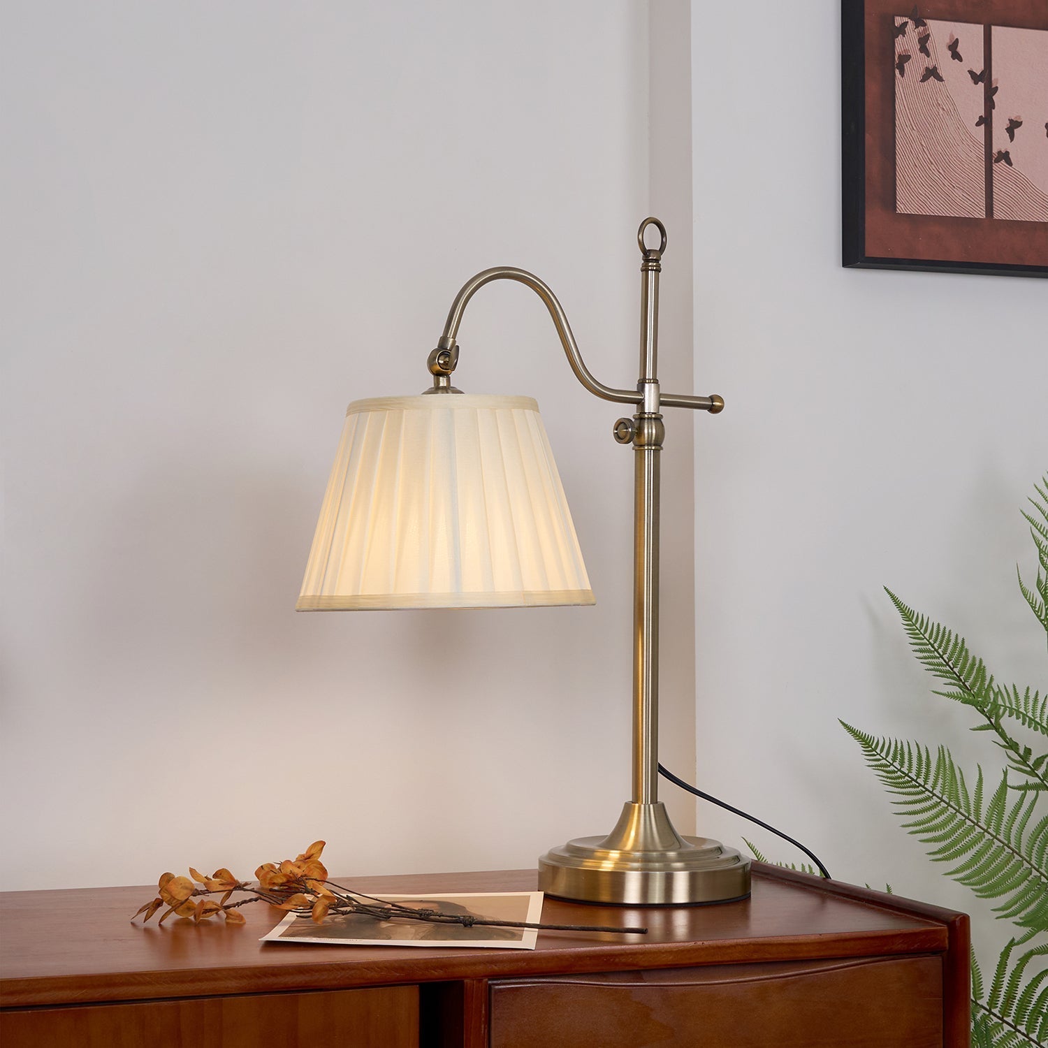 Avenuora Vintage Table Lamp