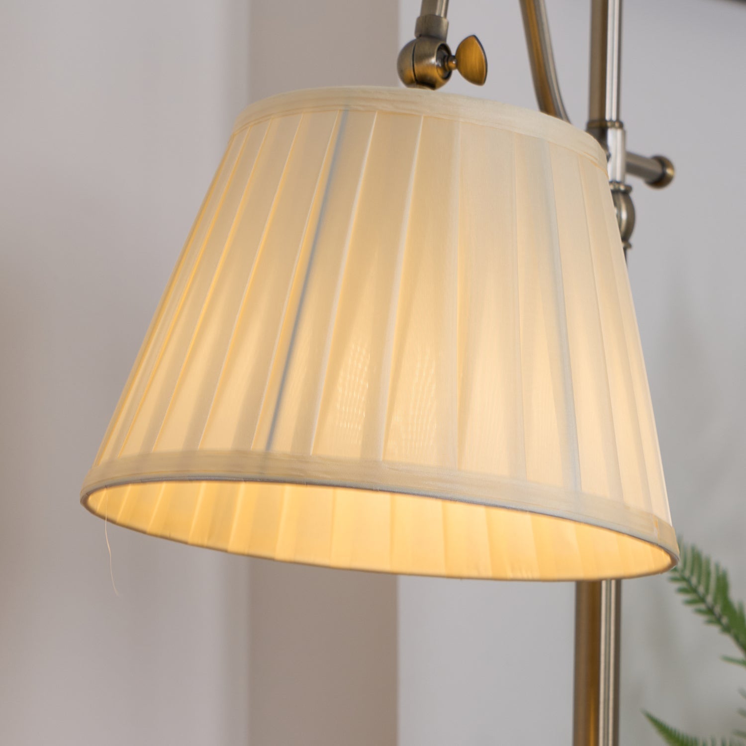 Avenuora Vintage Table Lamp