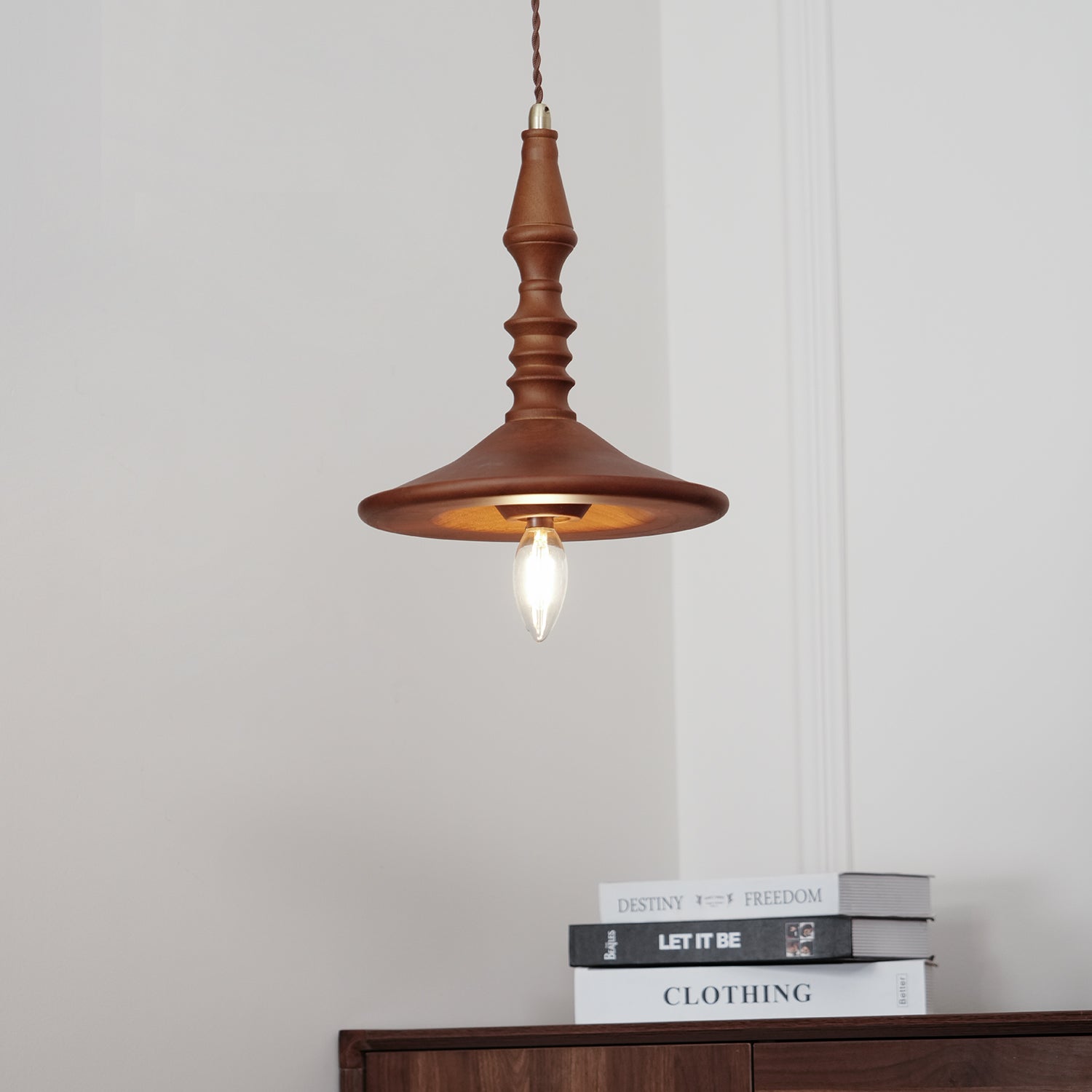 Teriinise Pendant Light