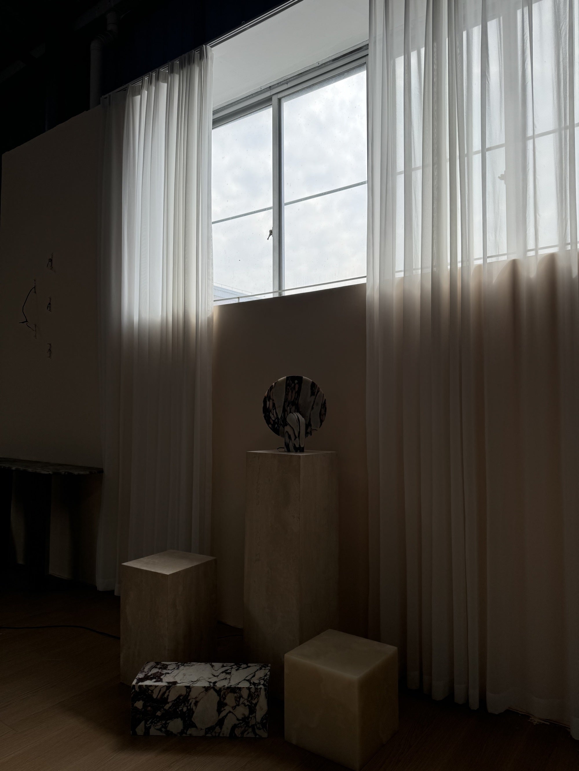 Calelora Table Lamp