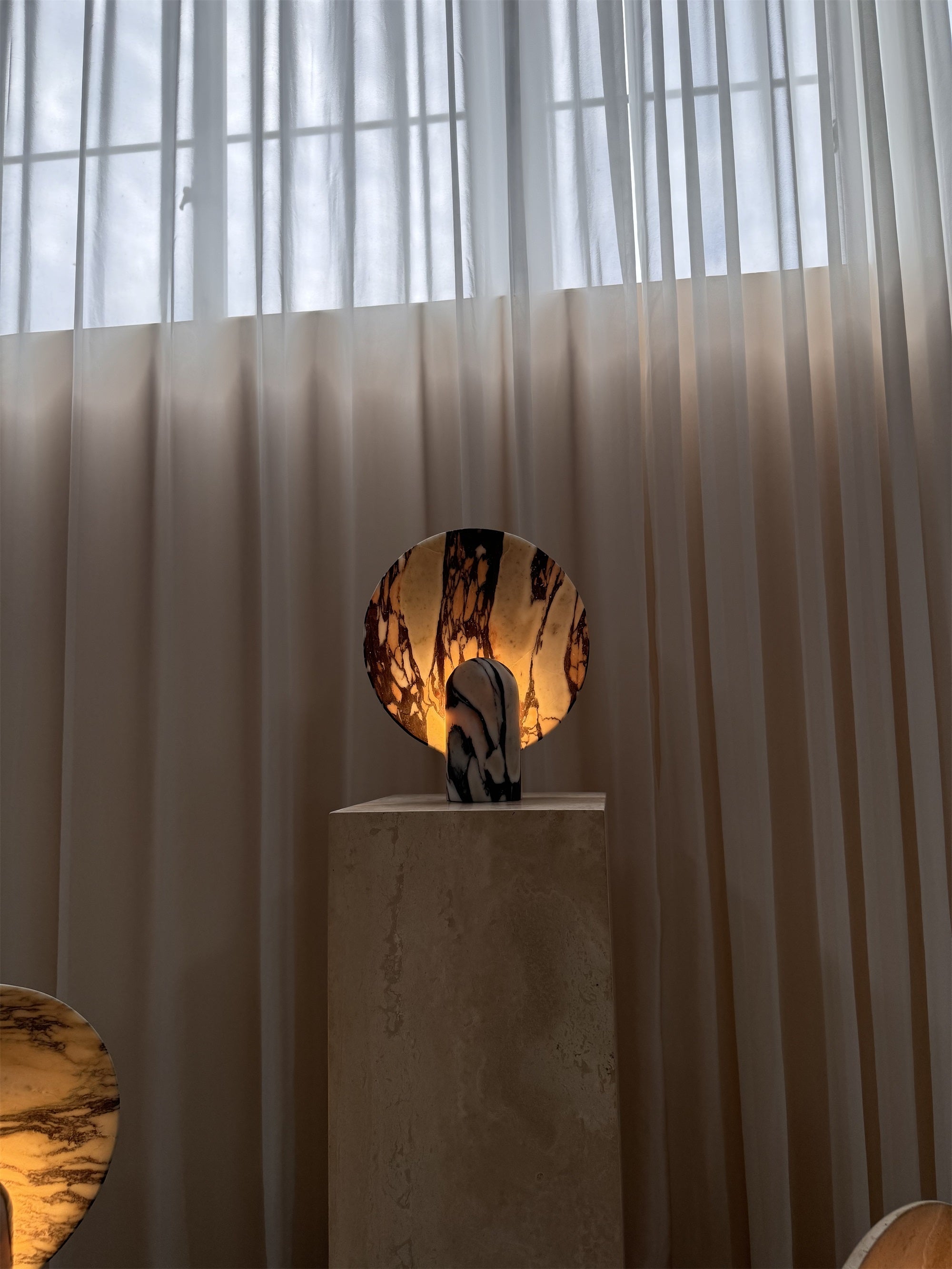 Calelora Table Lamp