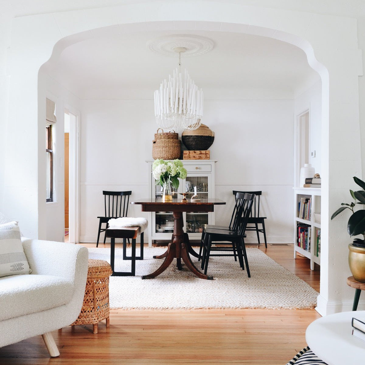 Nyphaiel Postmodern Luxury Wood Chandelier