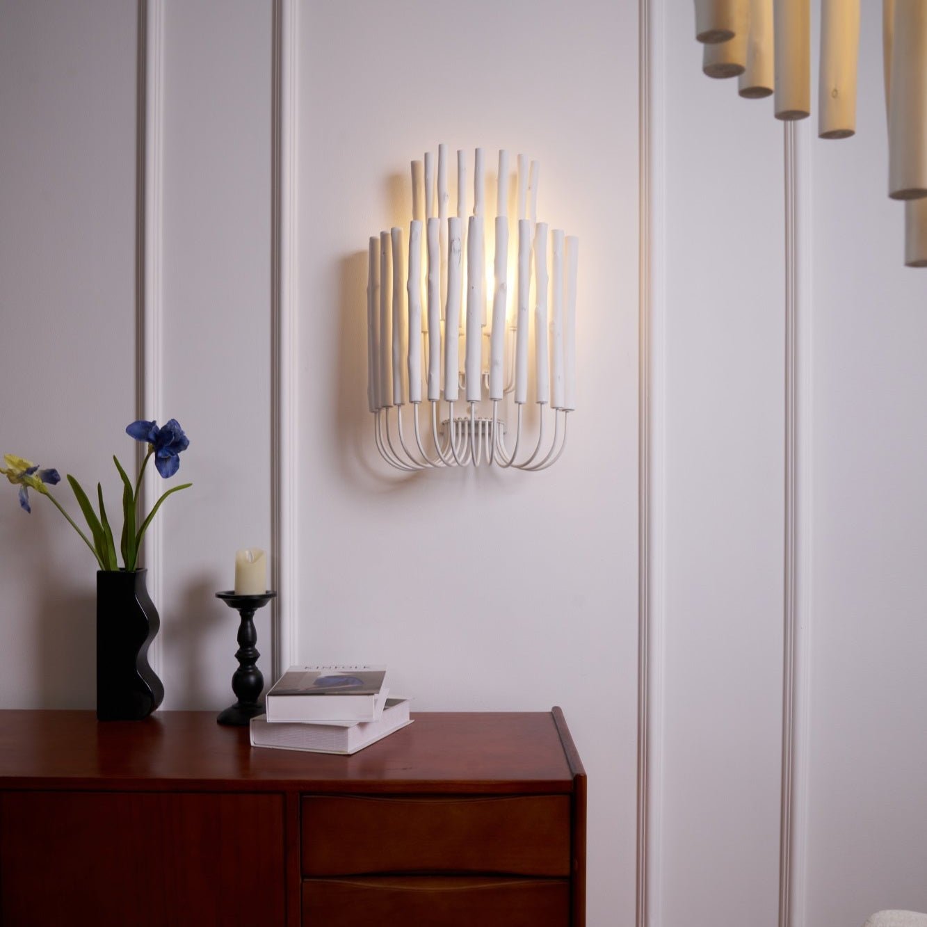 Vasilora Individual Creativity Art Wood Wall Lamp