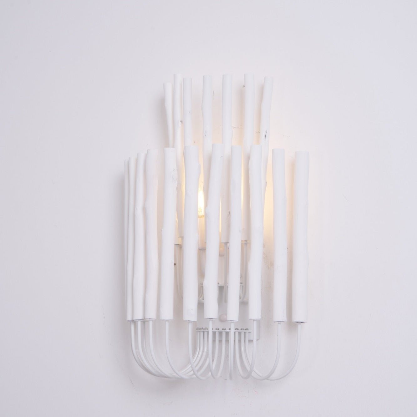 Vasilora Individual Creativity Art Wood Wall Lamp