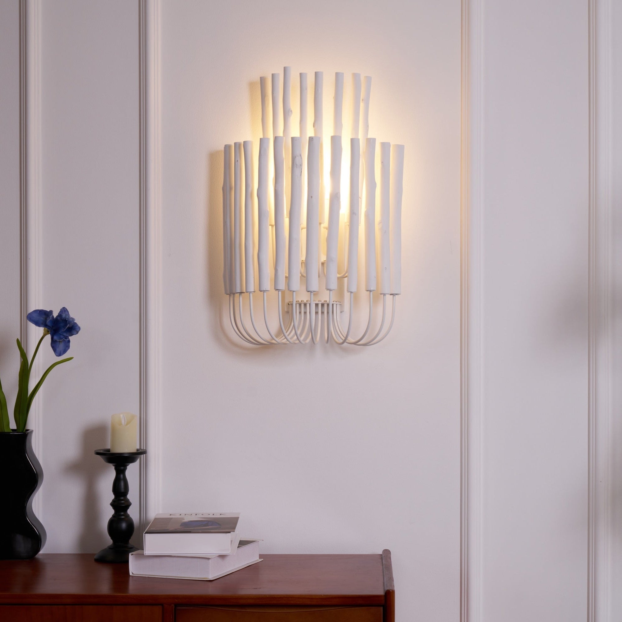 Vasilora Individual Creativity Art Wood Wall Lamp