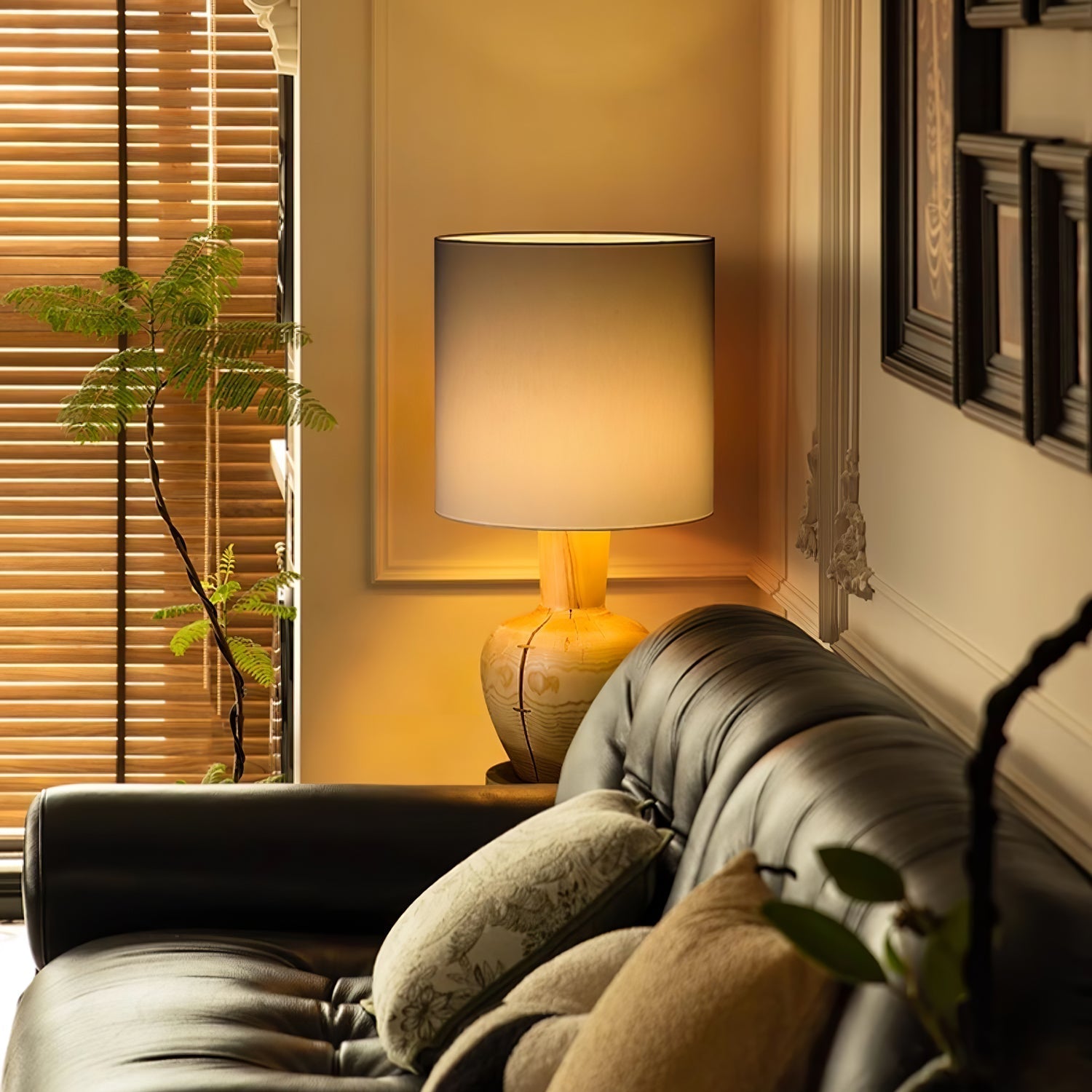 Flynis Wooden Table Lamp
