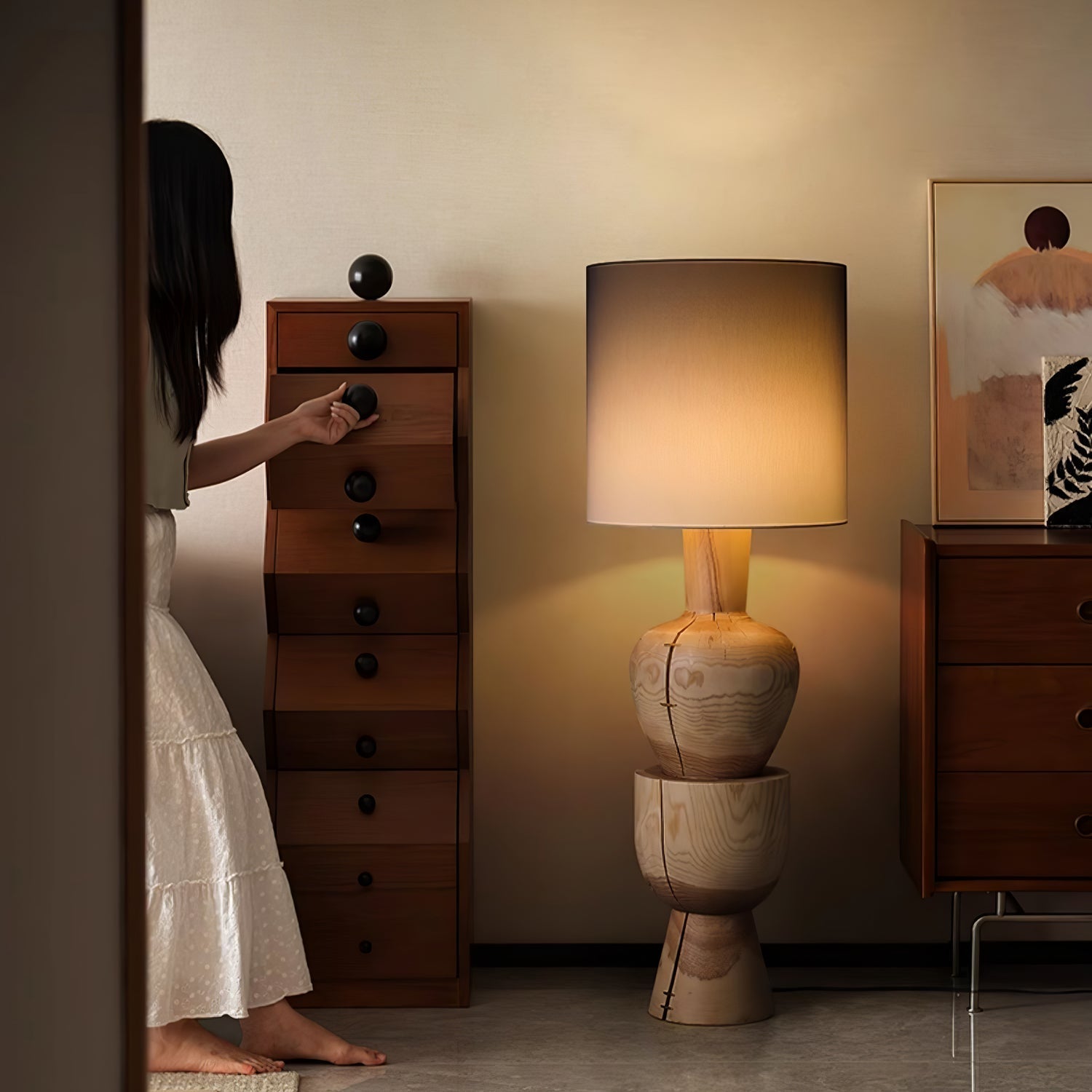 Flynis Wooden Table Lamp