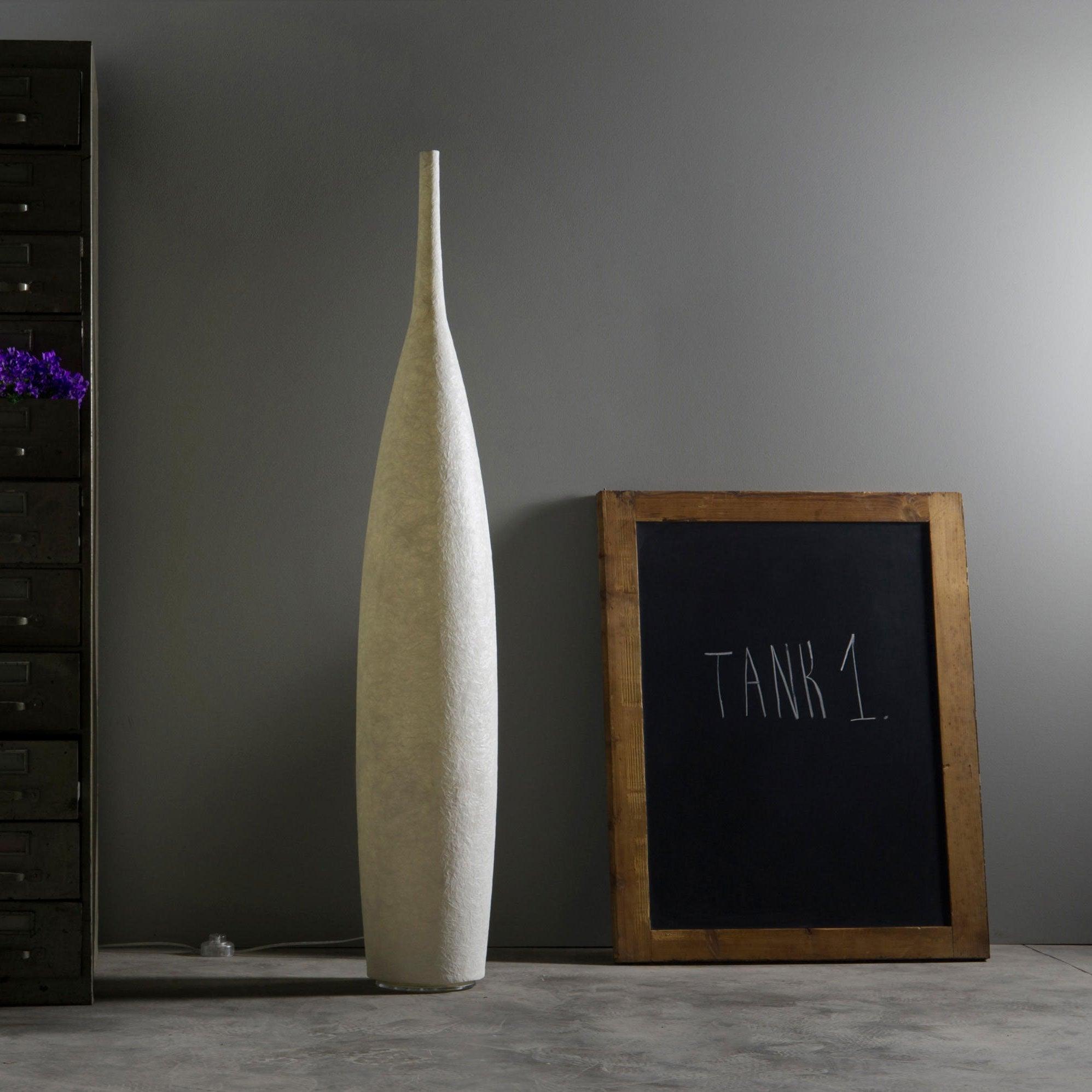 Nirivia Modern Resin Floor Lamp