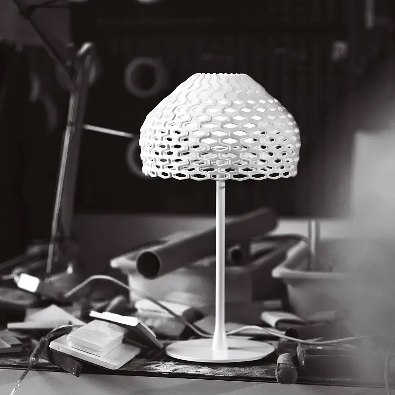 Vintace Plastic Industrial Table Lamp