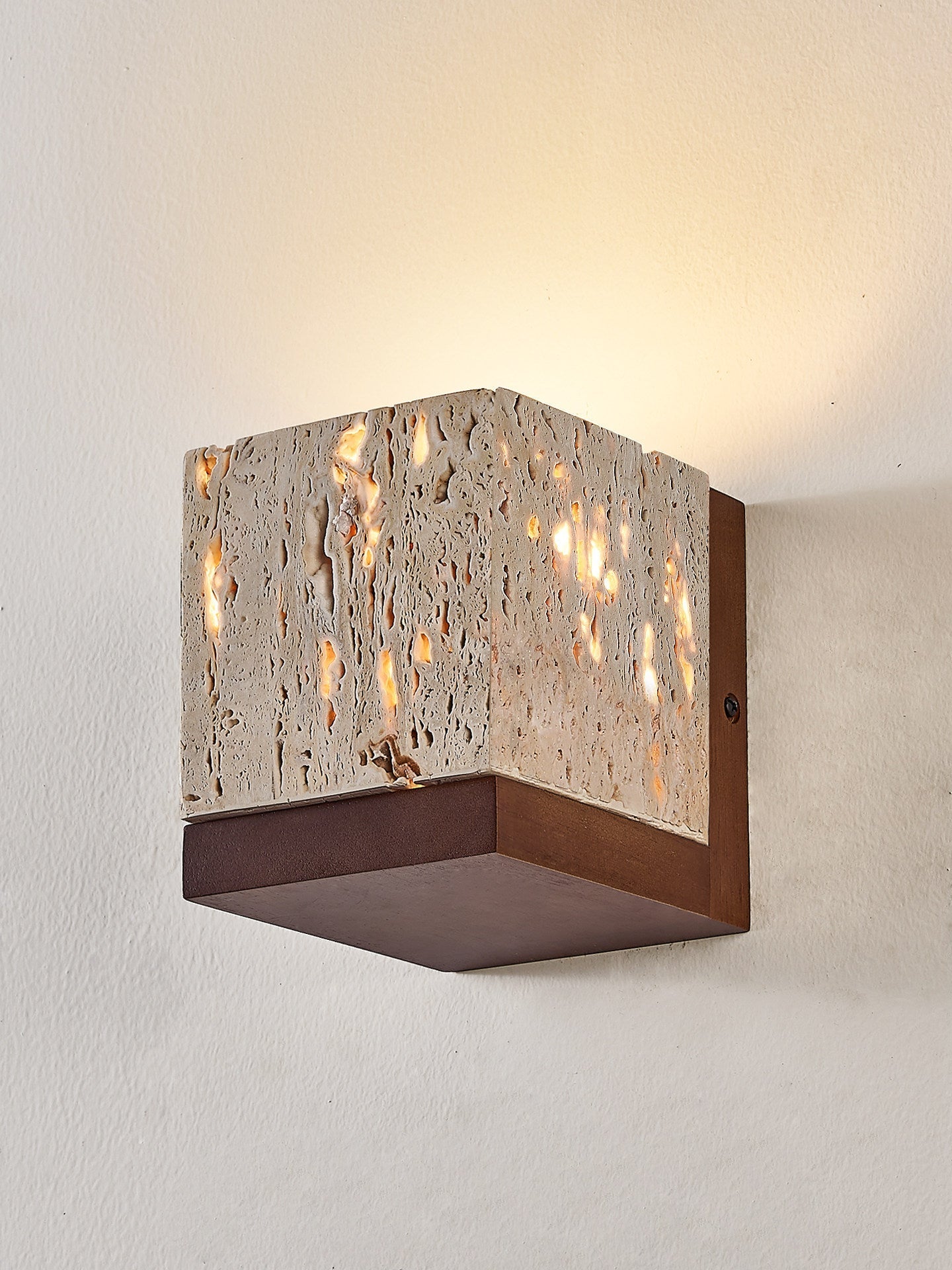 Elaorella Terra Cube Wall Light