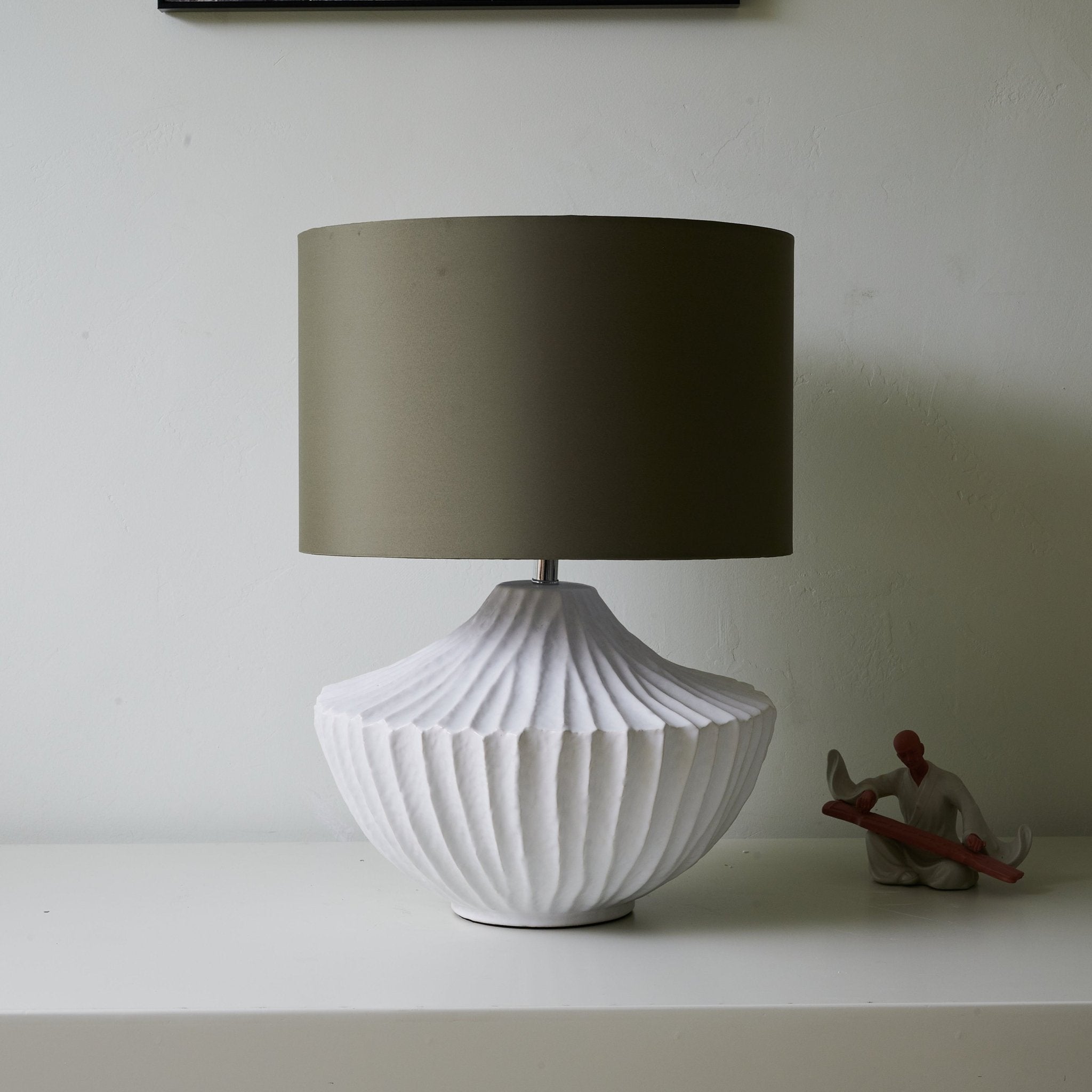 Selinelia Minimalist Table Lamp