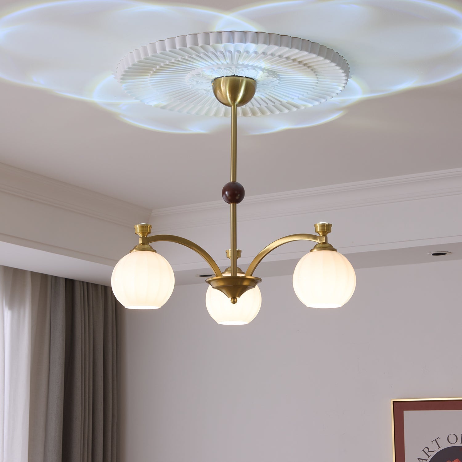 Usilia Elegance Vintage Glass Wood Chandelier