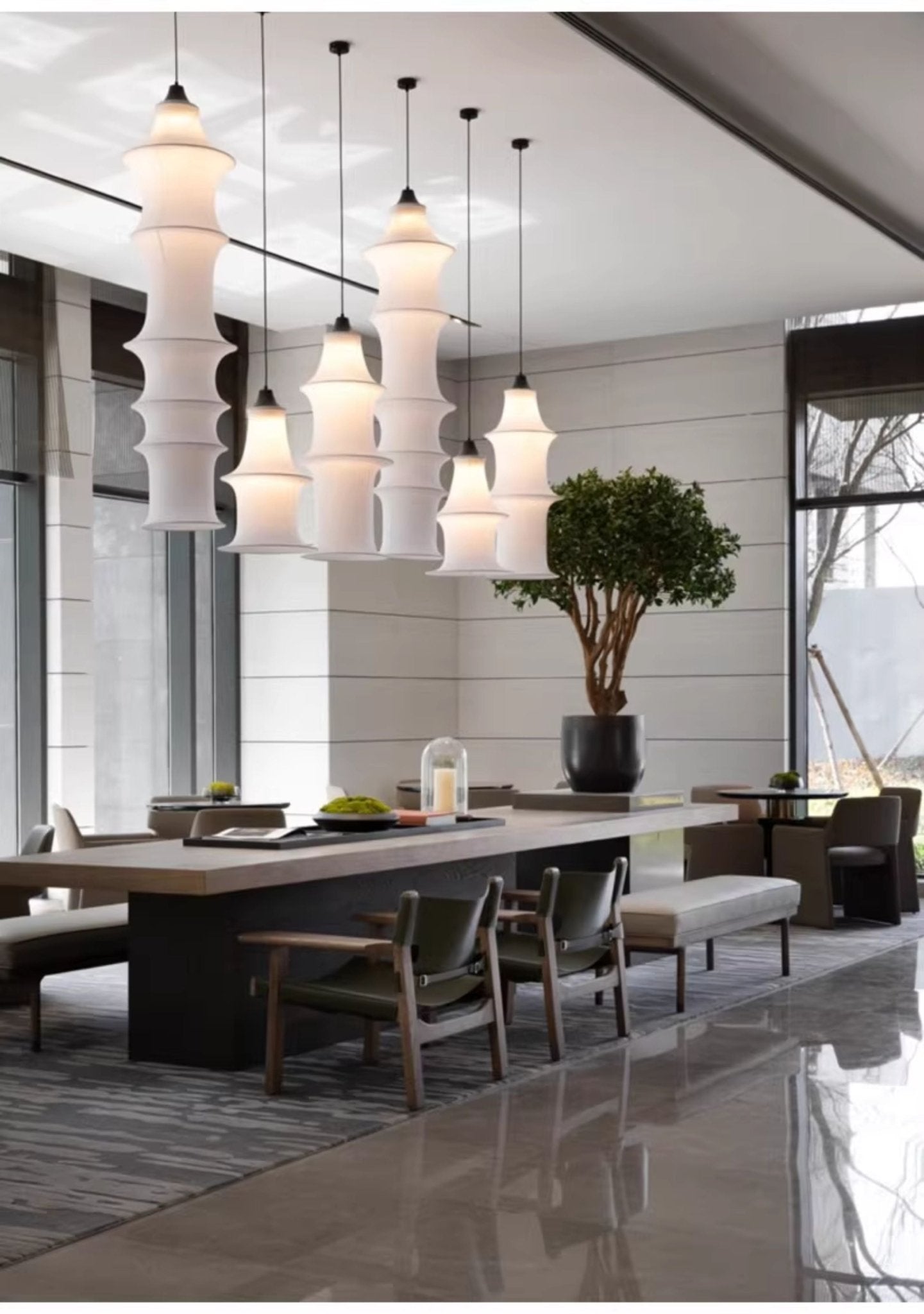 Columnis Floating Column Light