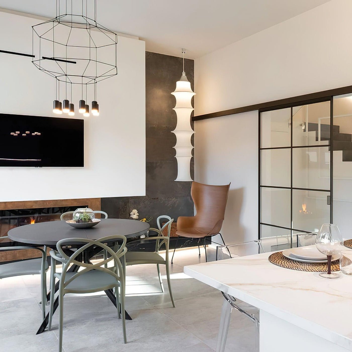 Columnis Floating Column Light