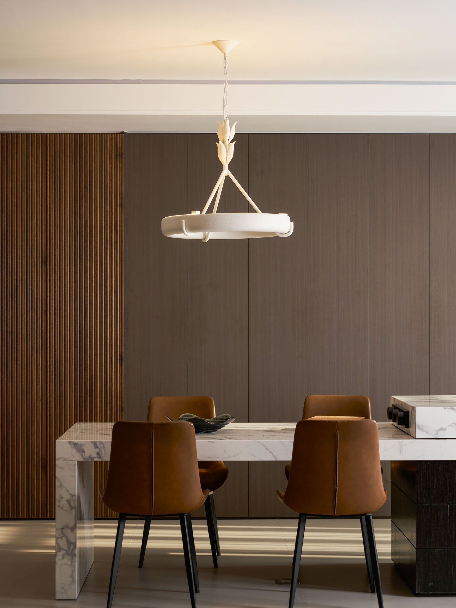 Sorarena Plaster Chandelier
