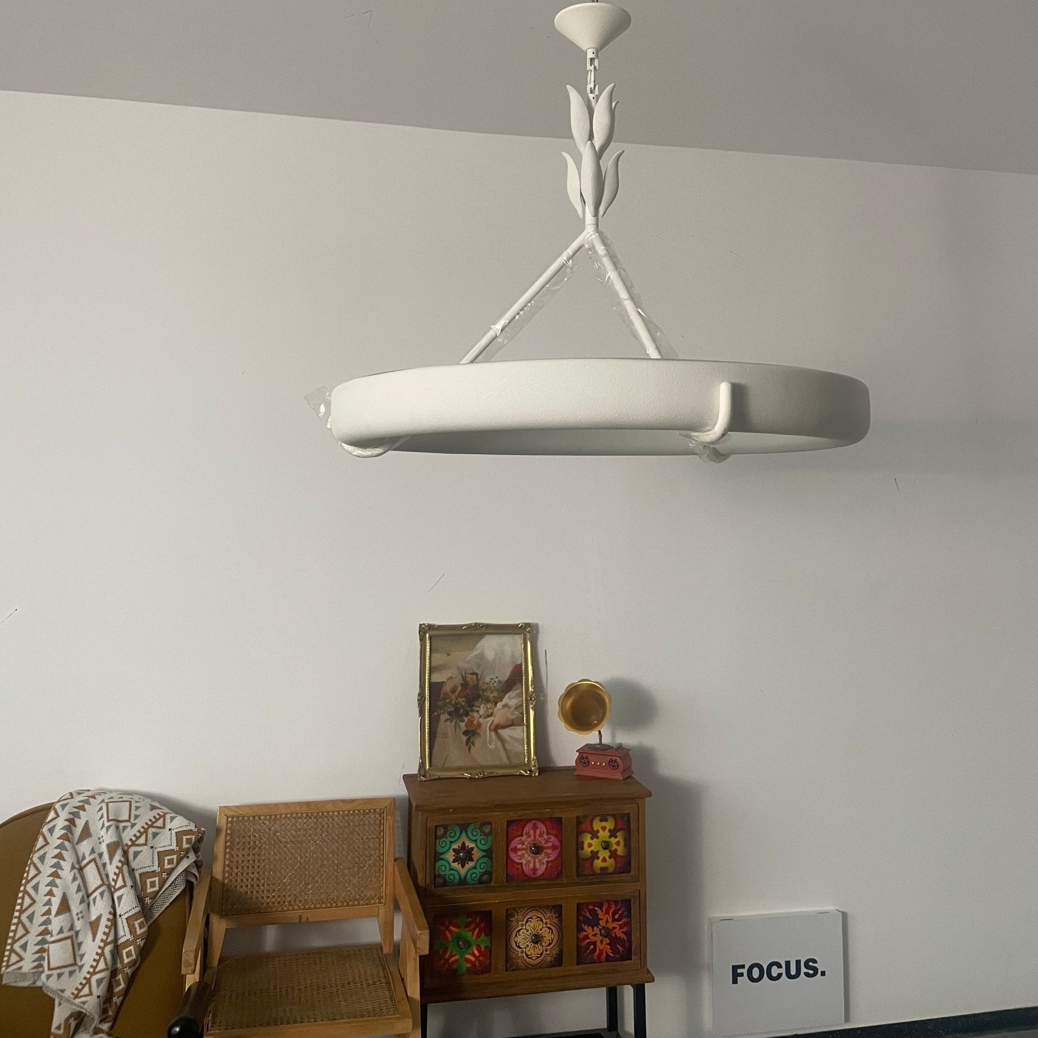 Sorarena Plaster Chandelier